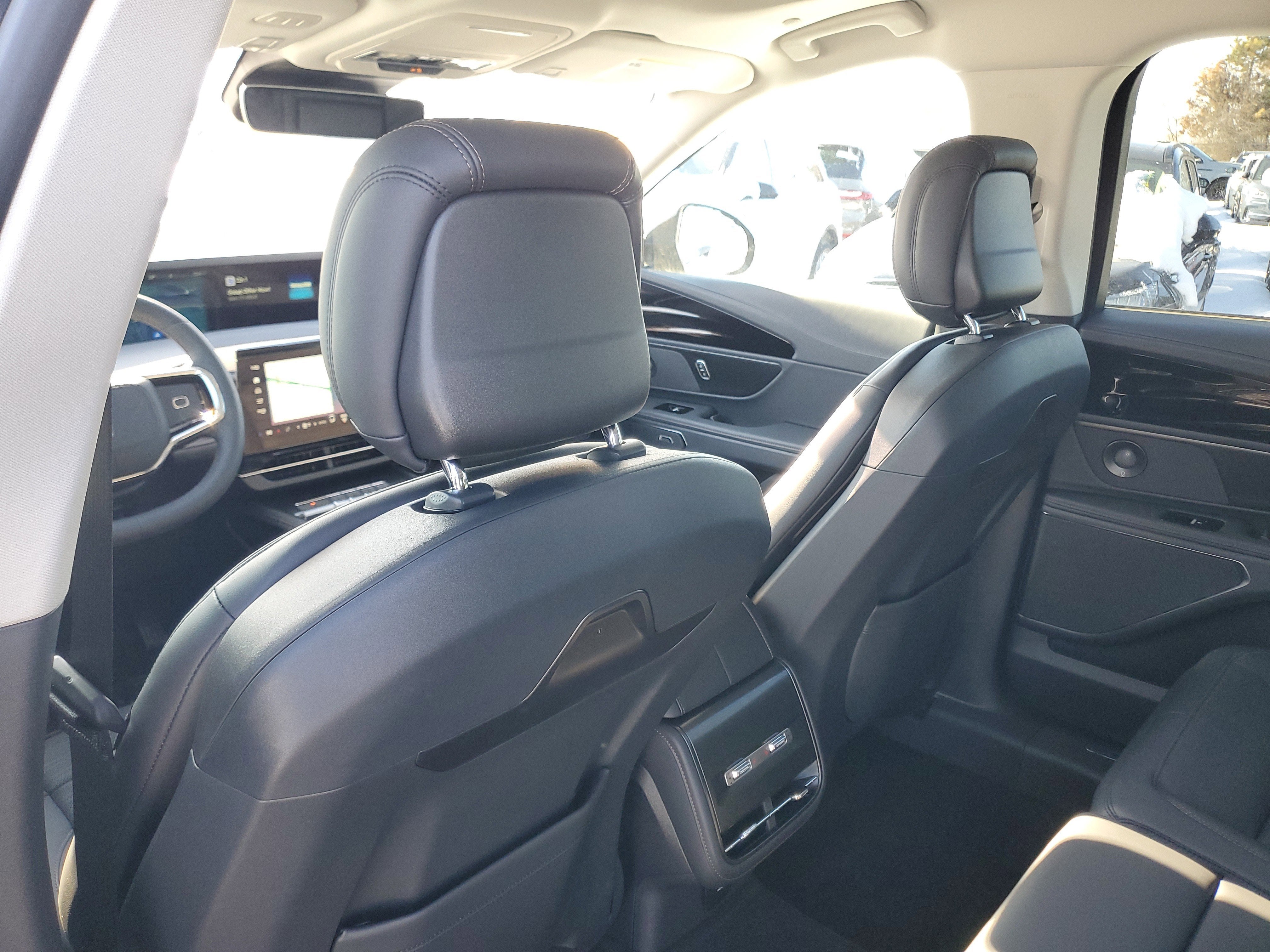 2026 Lincoln Nautilus Reserve Hybrid