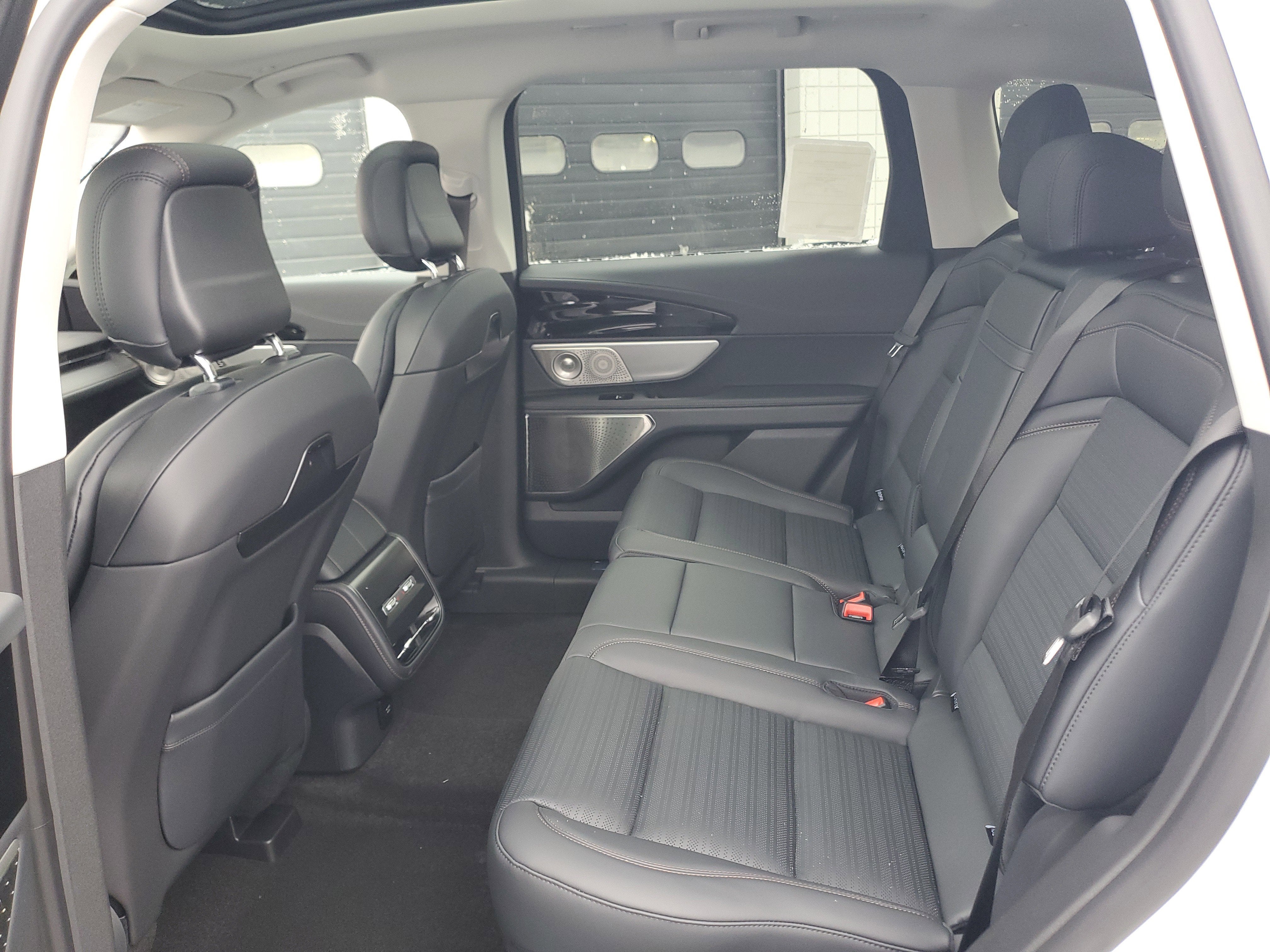 2026 Lincoln Nautilus Reserve Hybrid