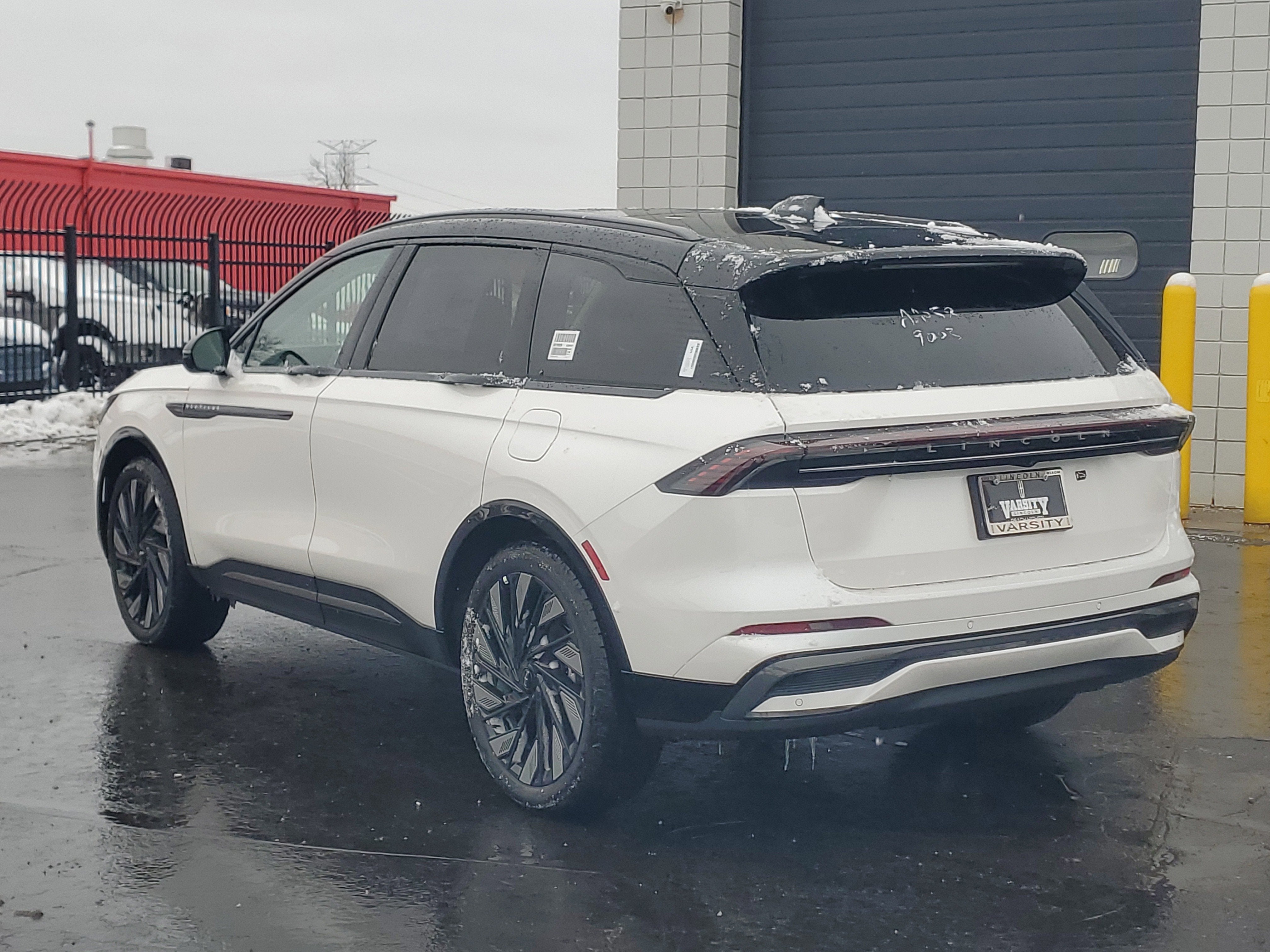 2026 Lincoln Nautilus Reserve Hybrid