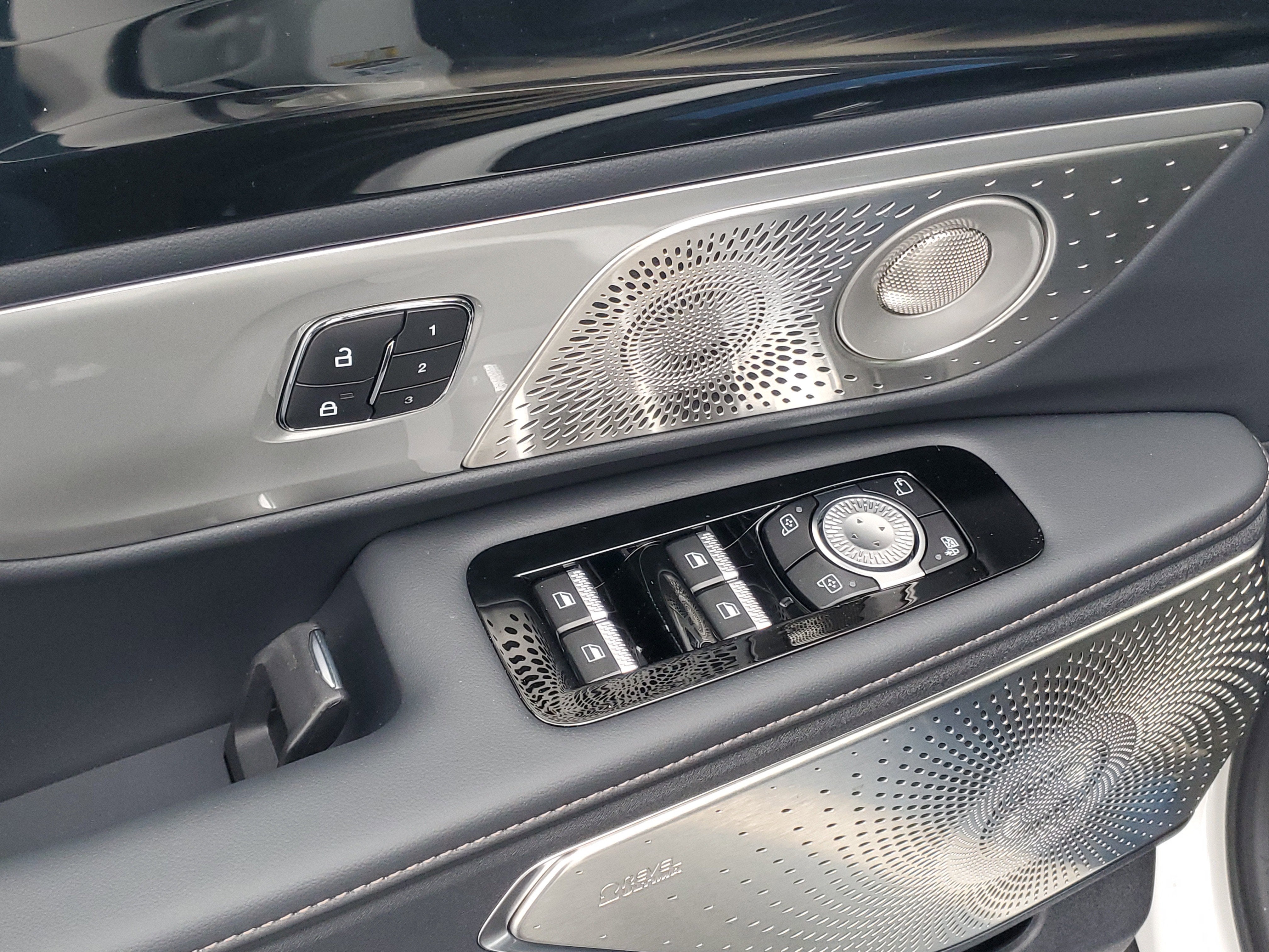 2026 Lincoln Nautilus Reserve Hybrid