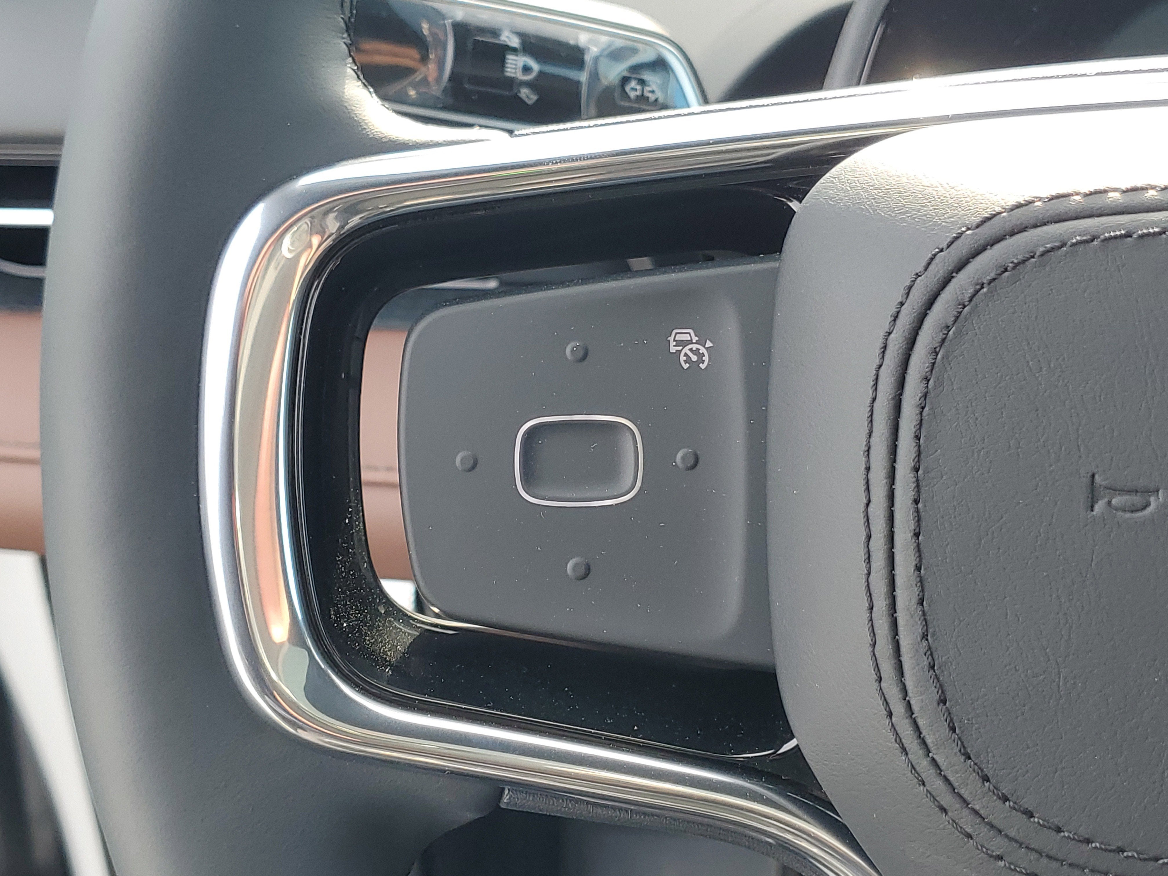 2026 Lincoln Nautilus Reserve Hybrid