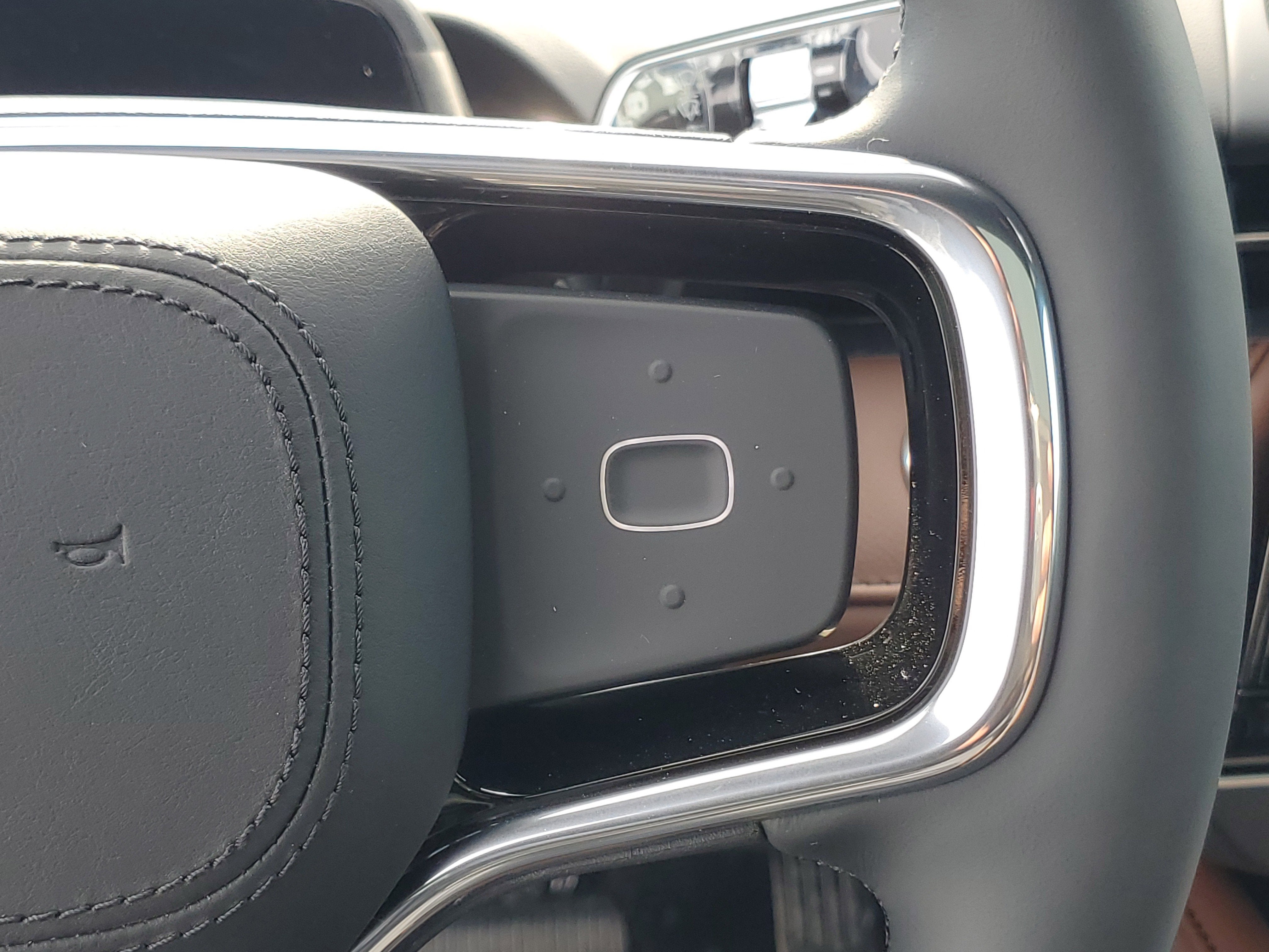 2026 Lincoln Nautilus Reserve Hybrid