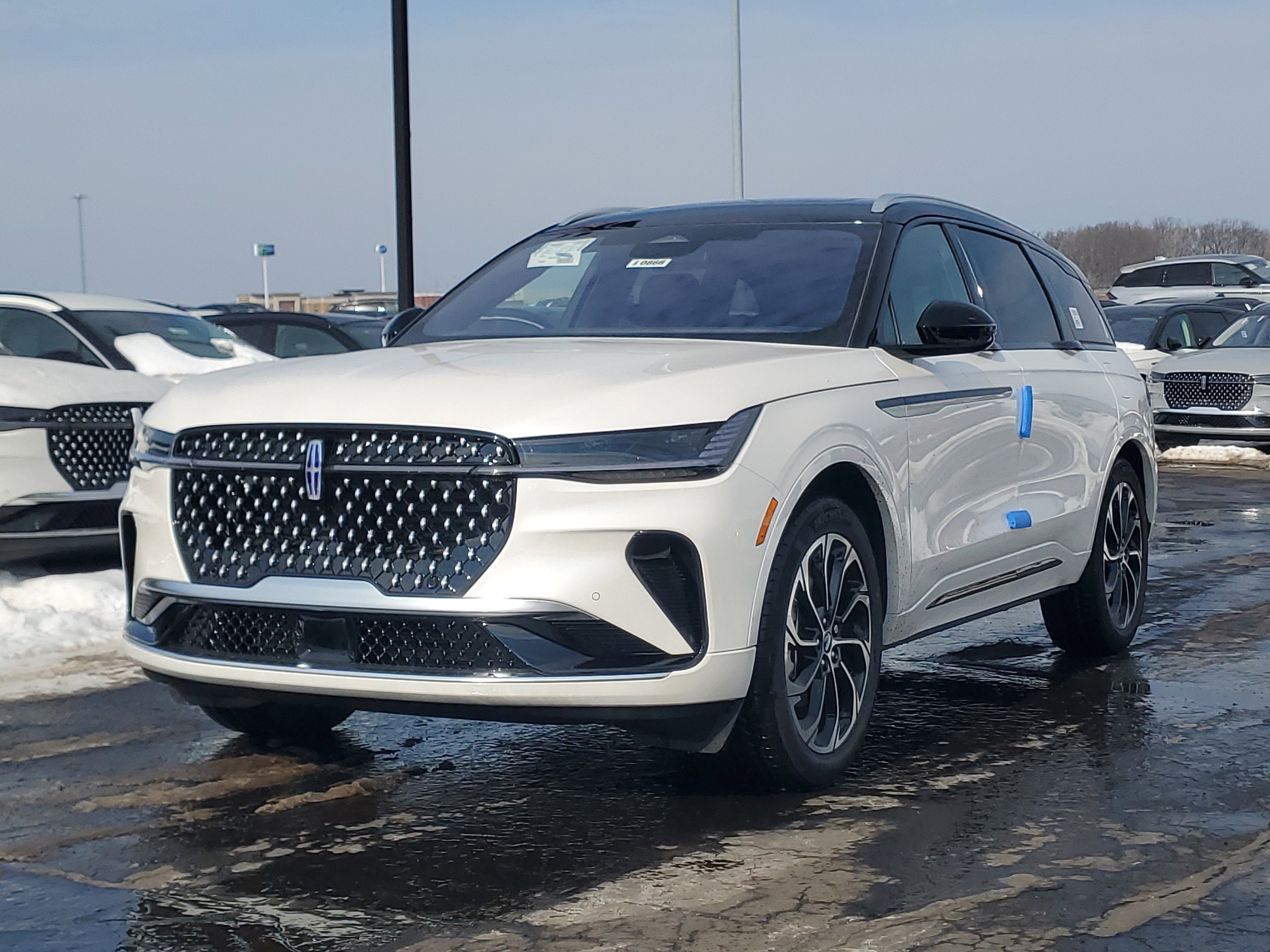 2026 Lincoln Nautilus Reserve Hybrid