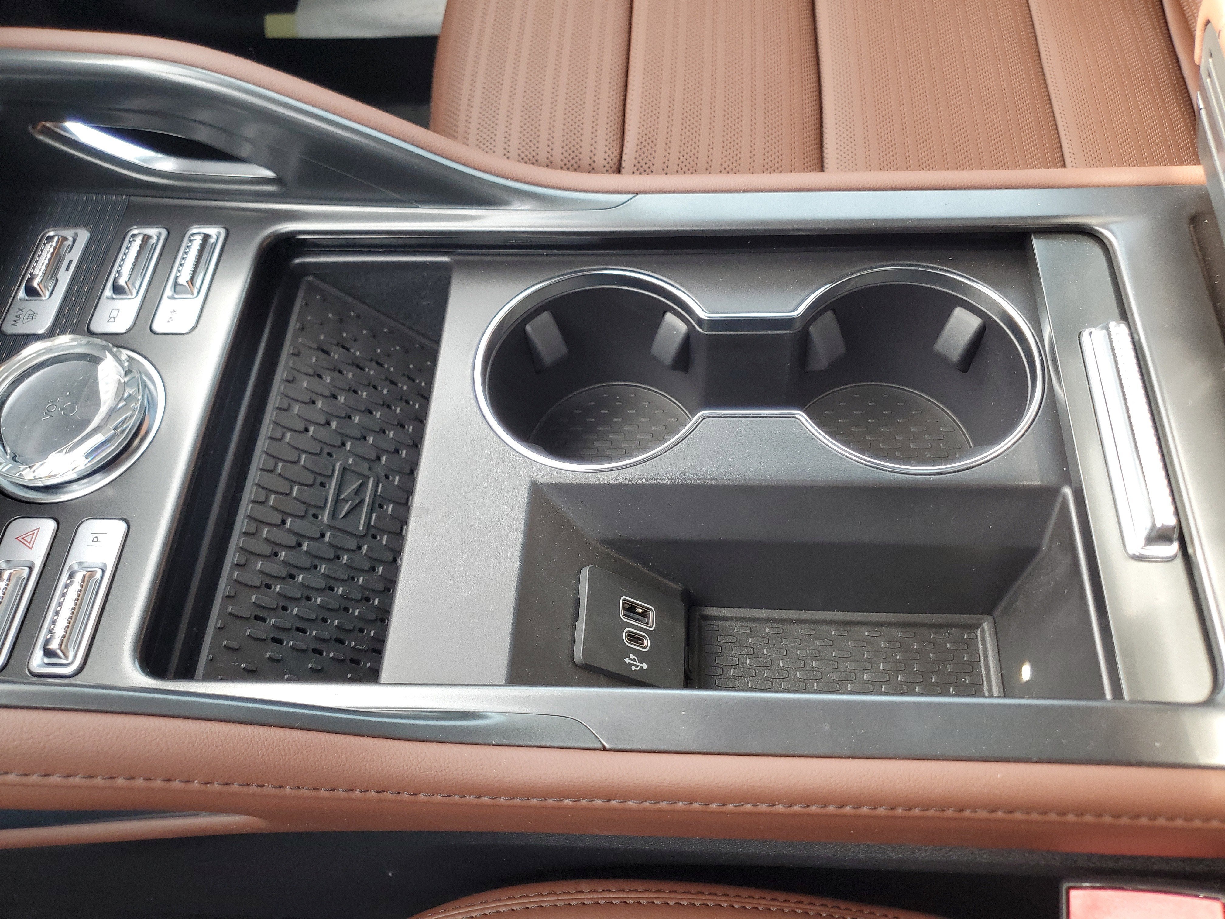 2026 Lincoln Nautilus Reserve Hybrid