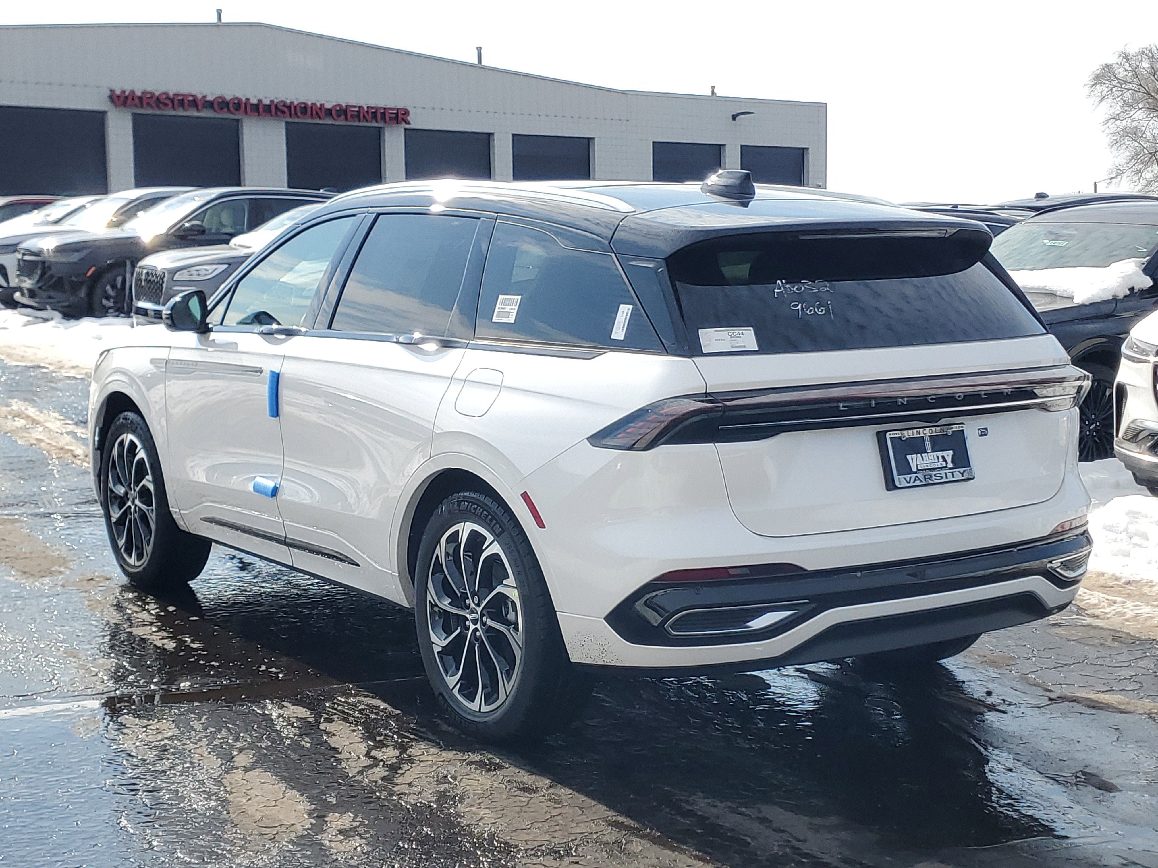 2026 Lincoln Nautilus Reserve Hybrid