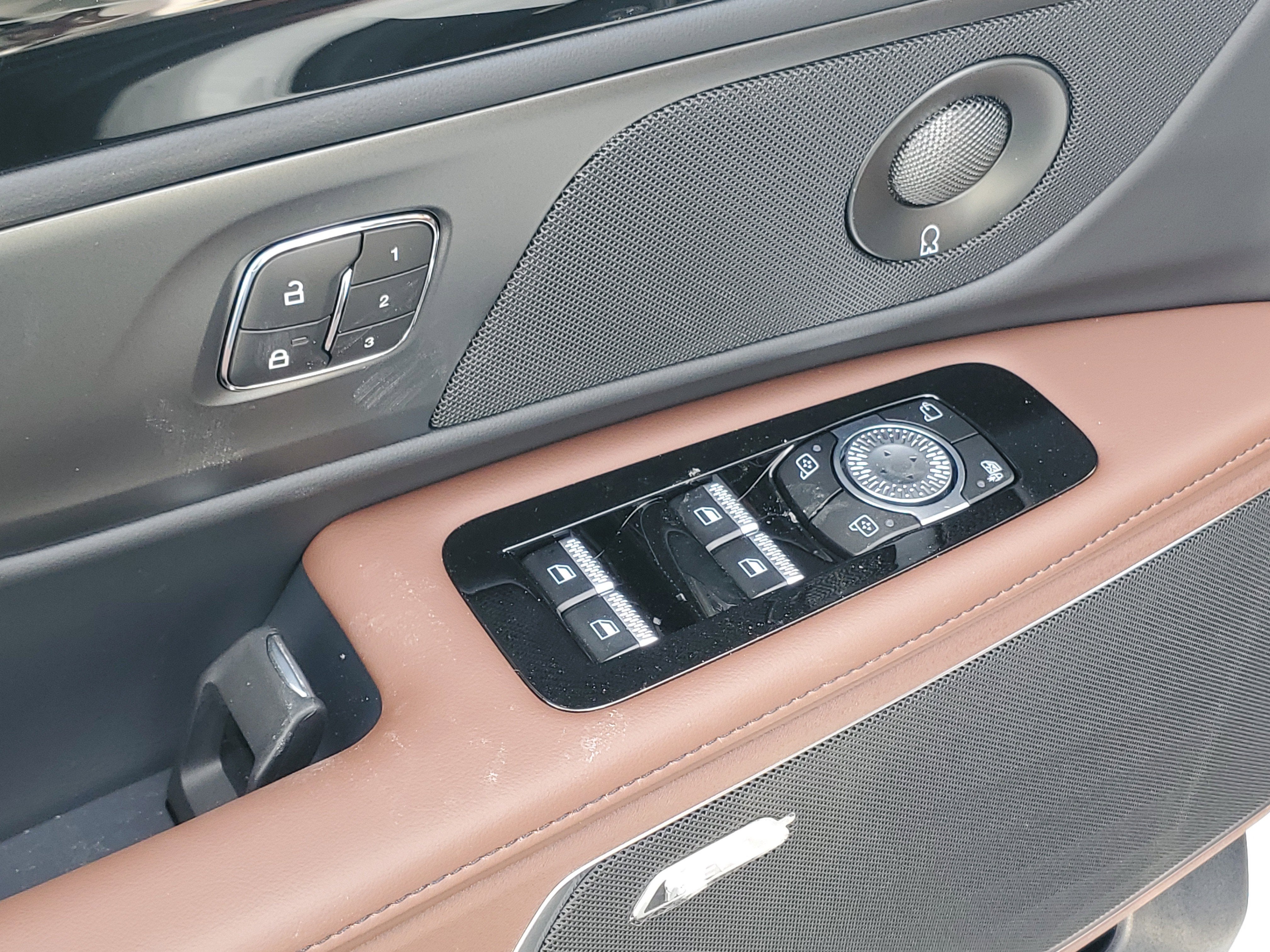 2026 Lincoln Nautilus Reserve Hybrid