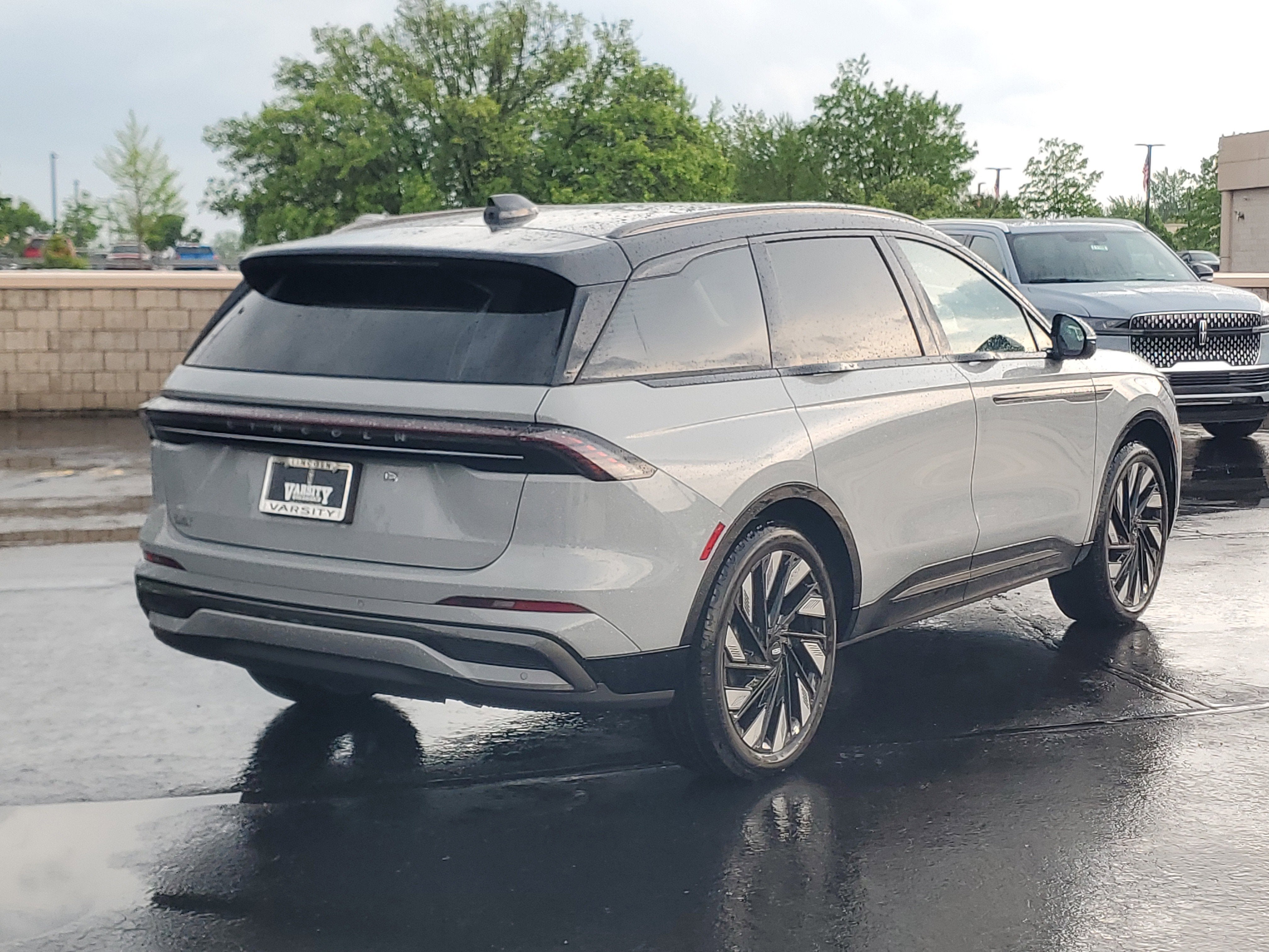 2026 Lincoln Nautilus Reserve Hybrid