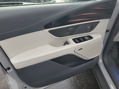 2026 Lincoln Nautilus Reserve Hybrid