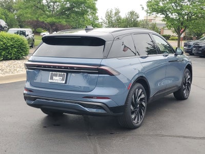 2026 Lincoln Nautilus Reserve Hybrid