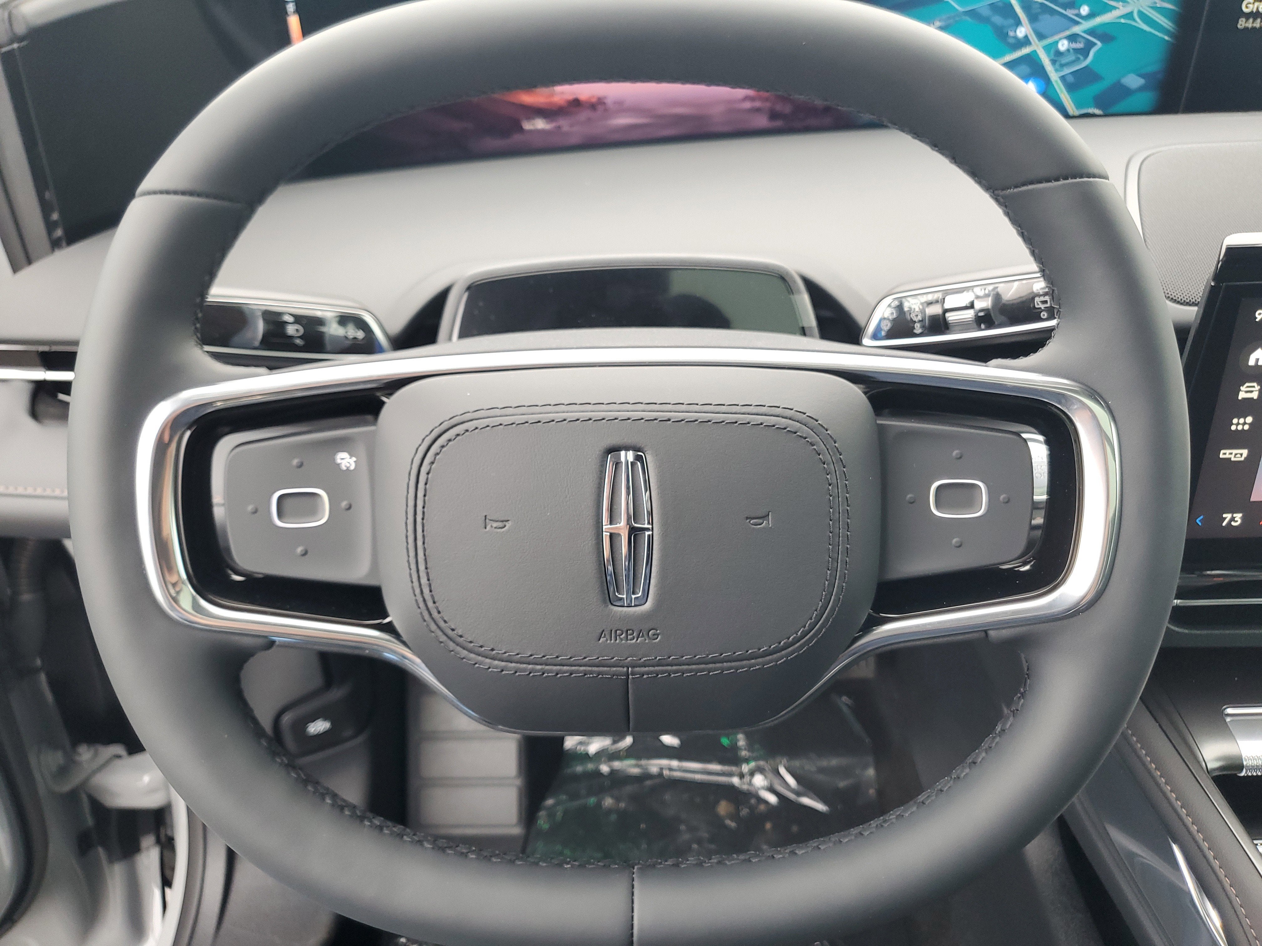 2026 Lincoln Nautilus Reserve Hybrid