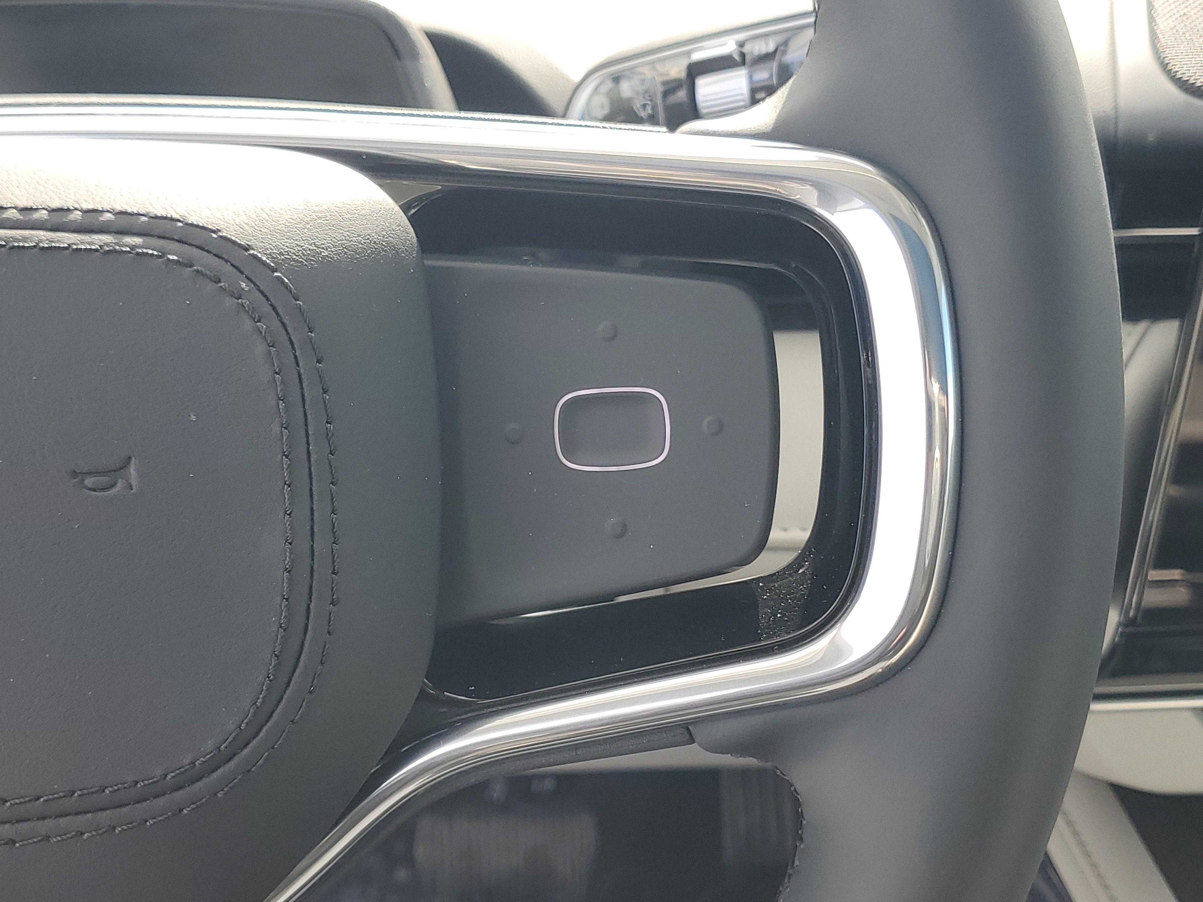 2026 Lincoln Nautilus Reserve Hybrid