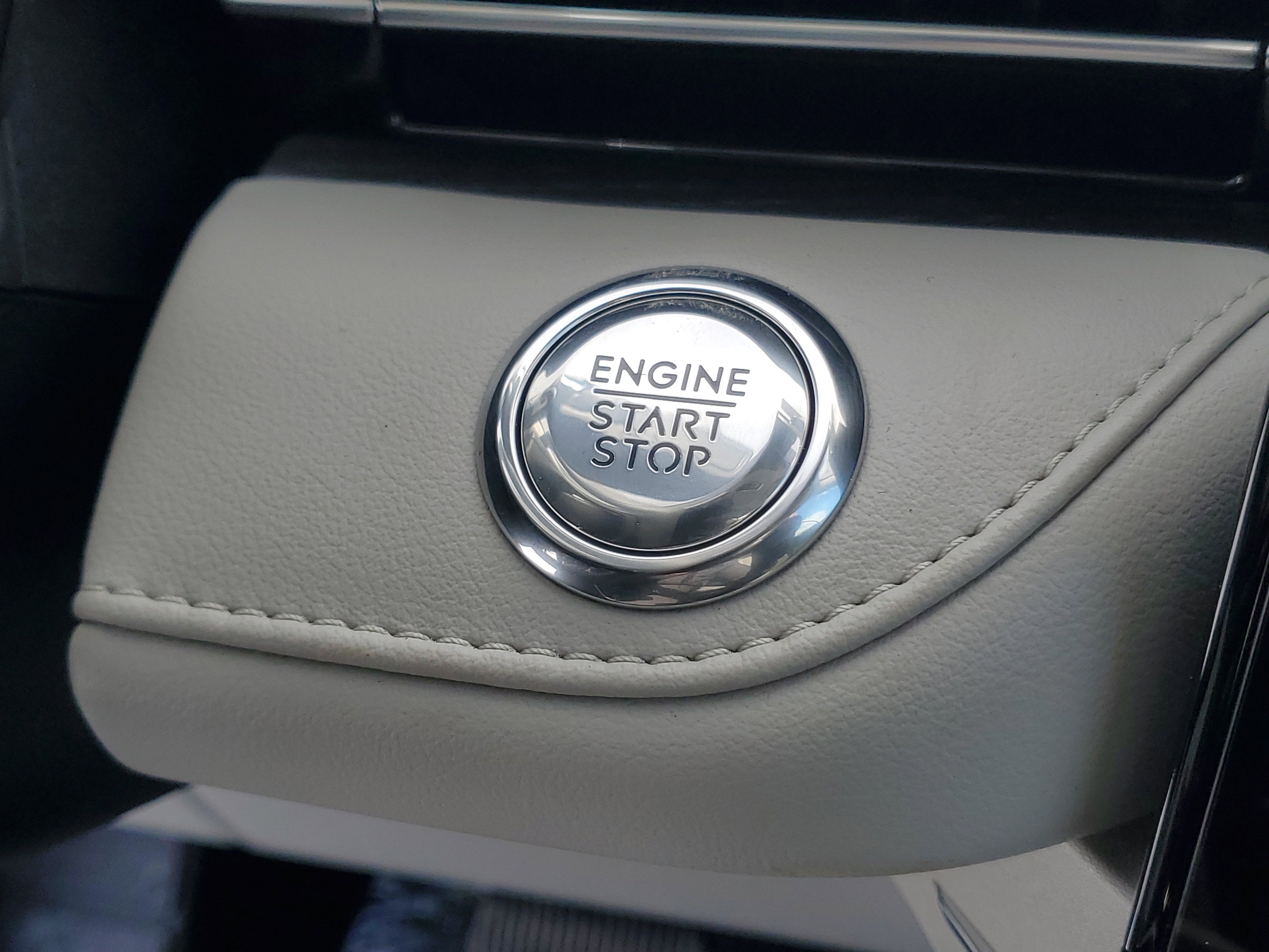 2026 Lincoln Nautilus Reserve Hybrid