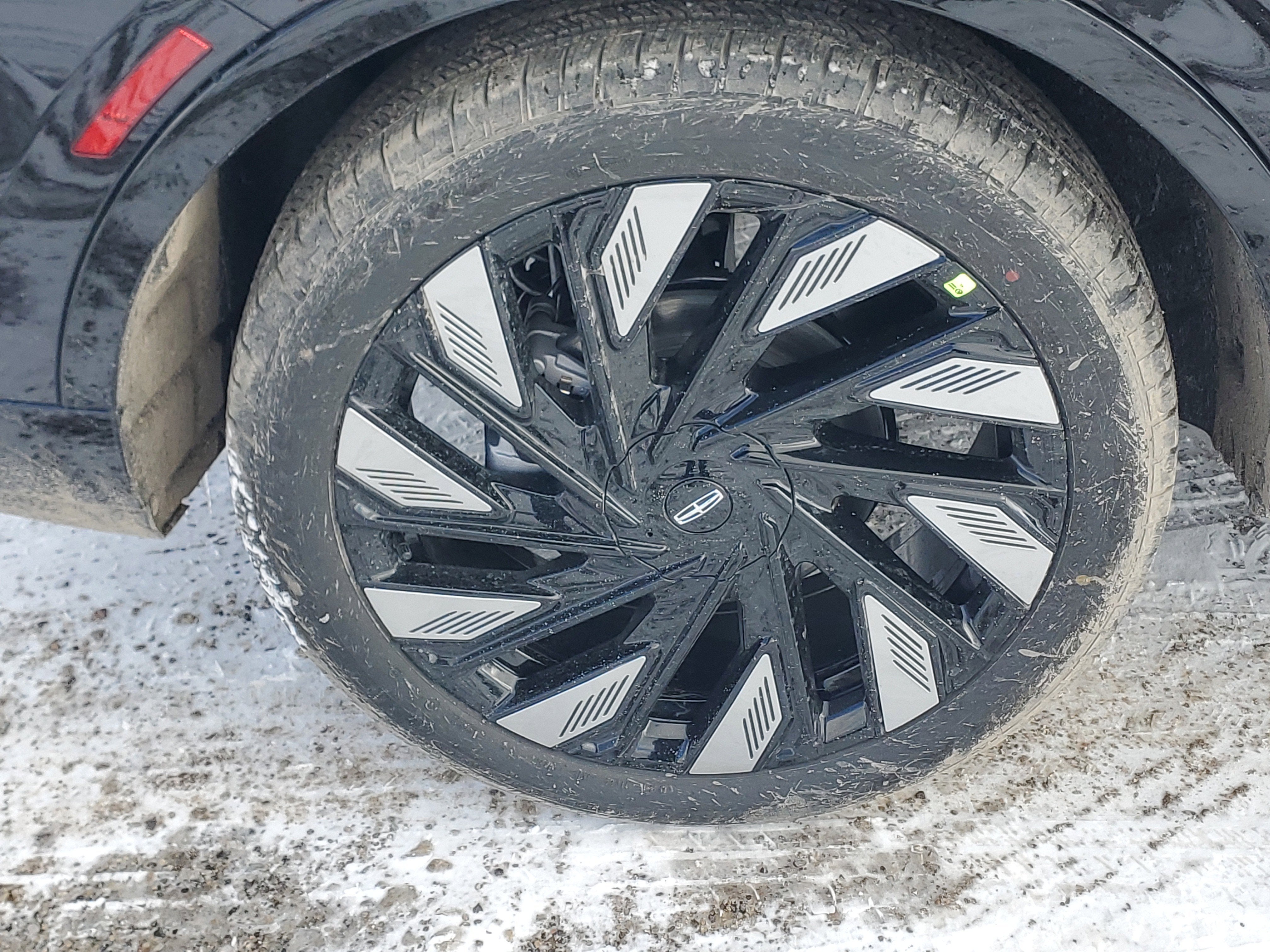 2026 Lincoln Nautilus Reserve Hybrid