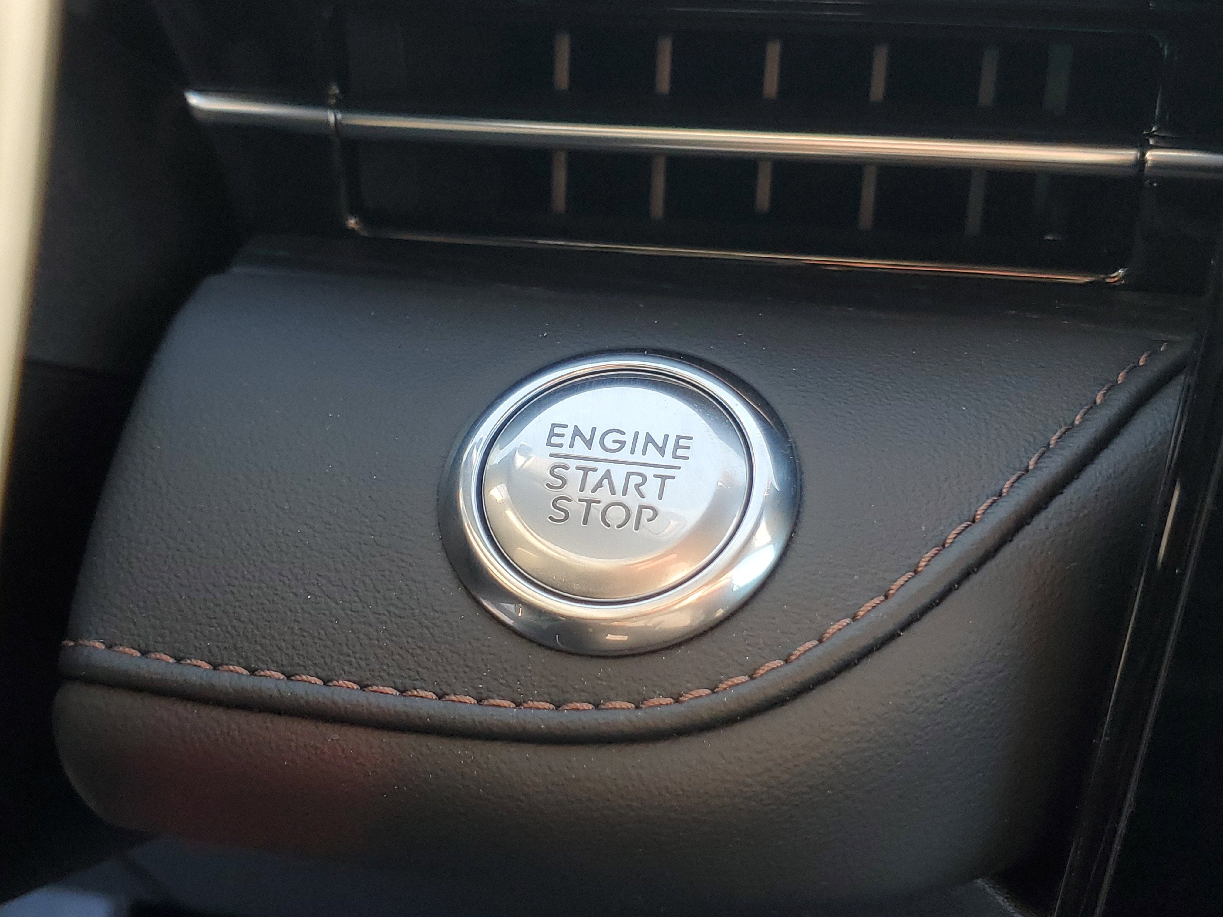 2026 Lincoln Nautilus Reserve Hybrid