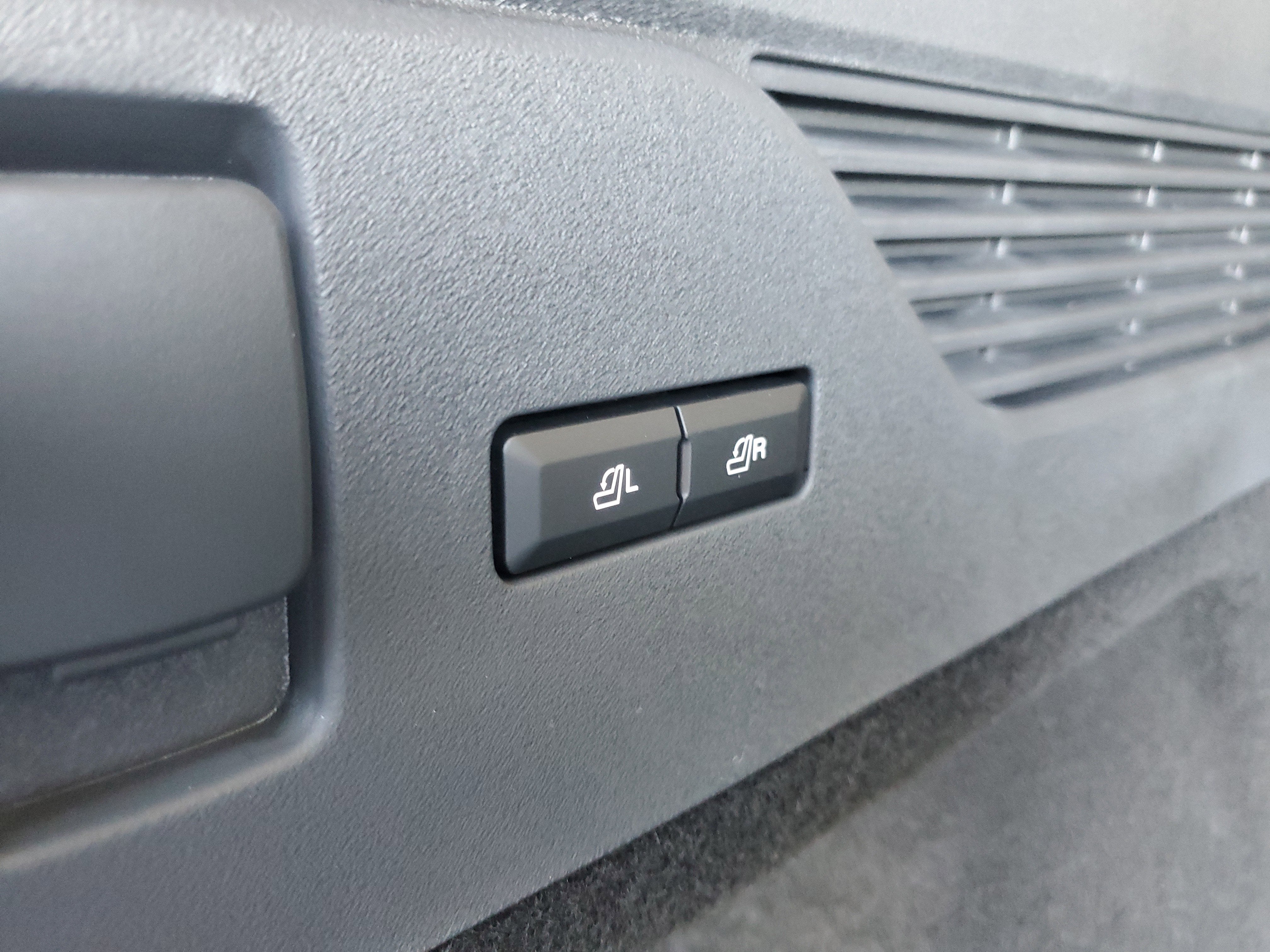 2026 Lincoln Nautilus Reserve Hybrid