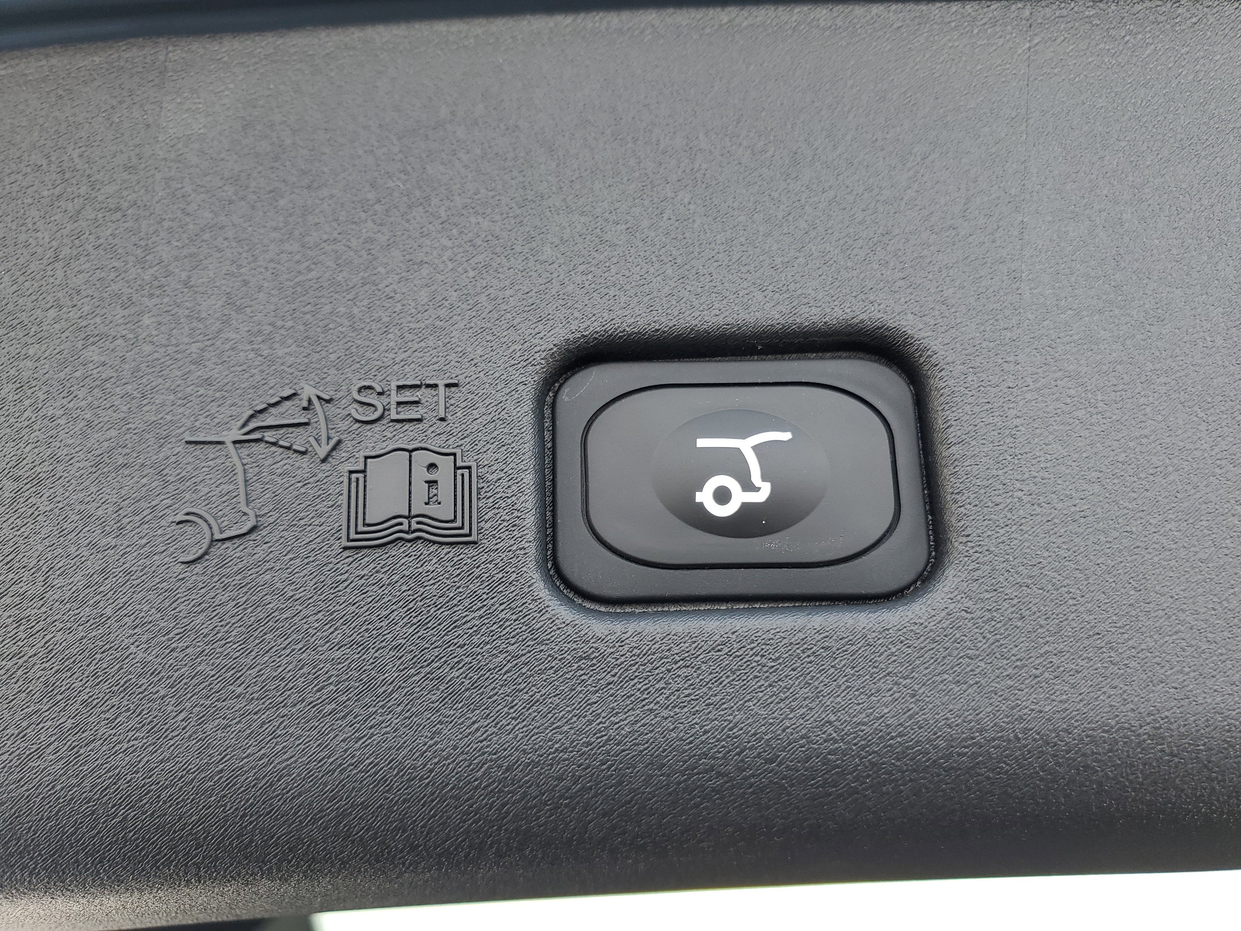 2026 Lincoln Nautilus Reserve Hybrid