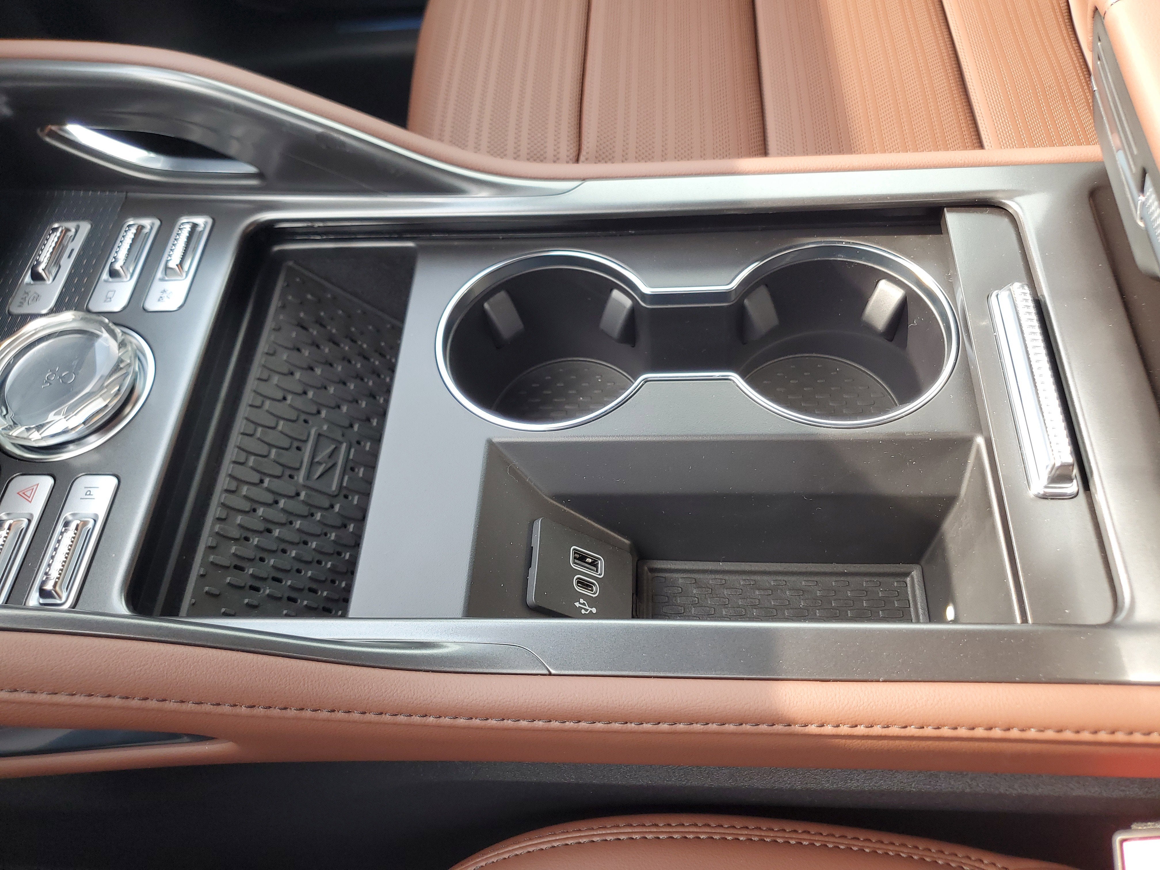 2026 Lincoln Nautilus Reserve Hybrid