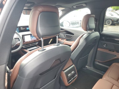 2026 Lincoln Nautilus Reserve Hybrid