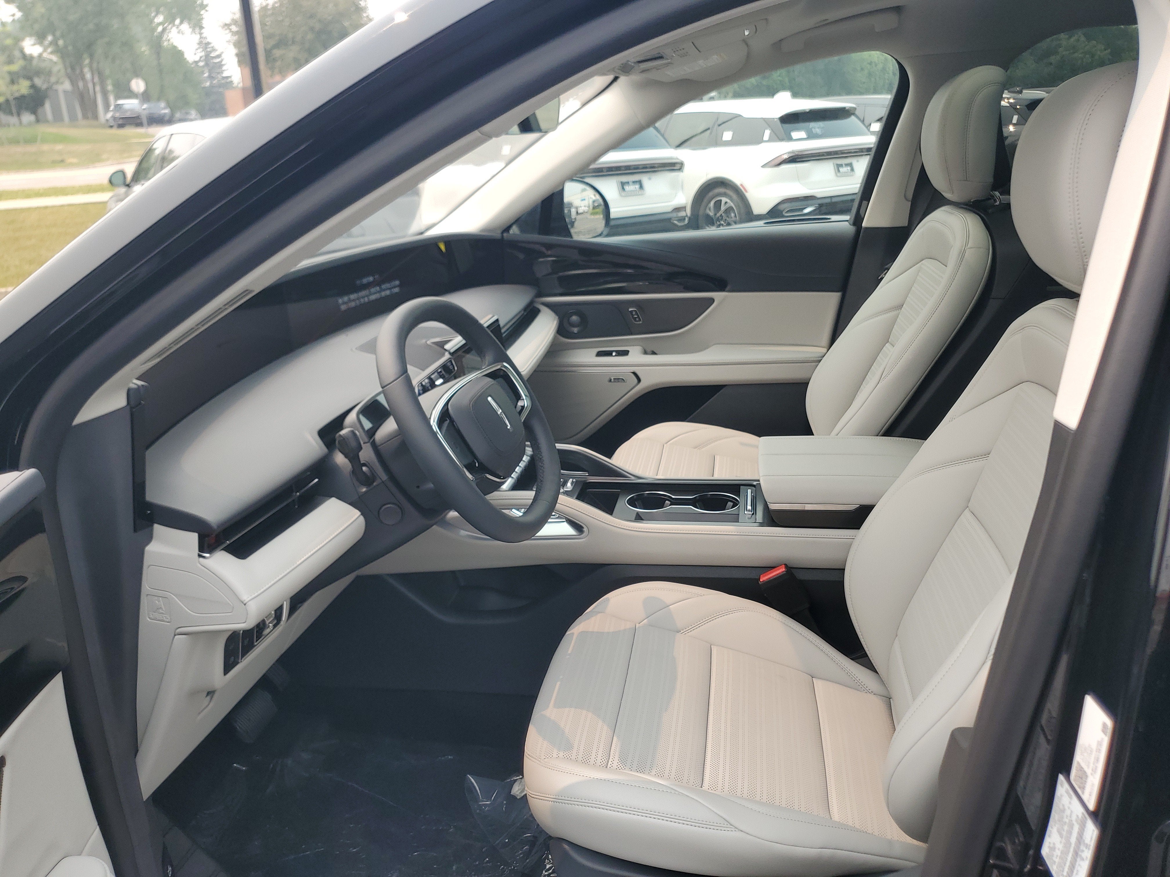 2026 Lincoln Nautilus Reserve Hybrid