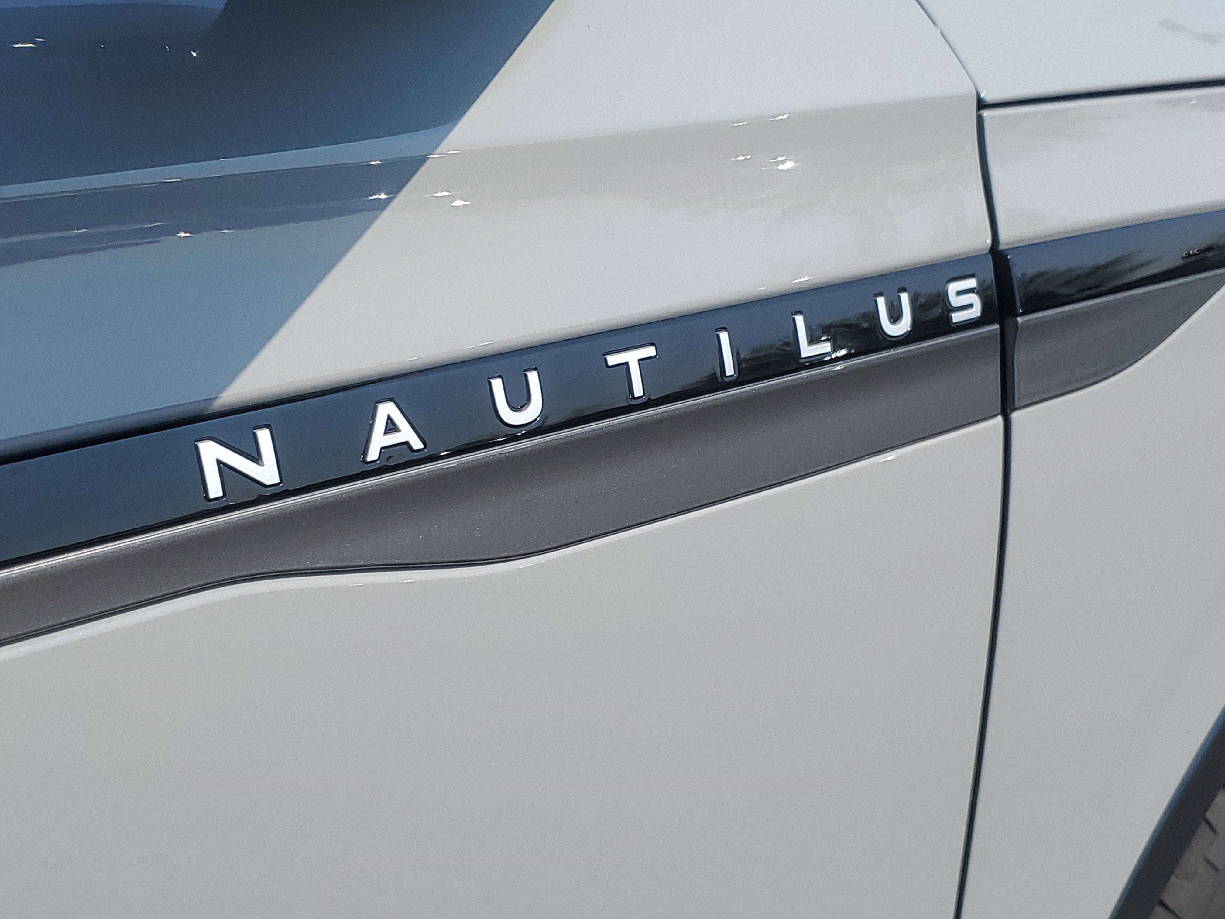 2026 Lincoln Nautilus Reserve