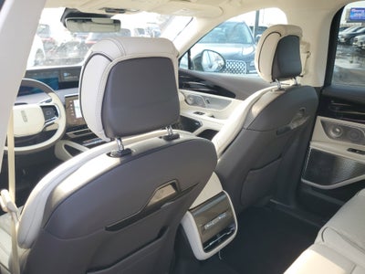 2026 Lincoln Nautilus Black Label Hybrid