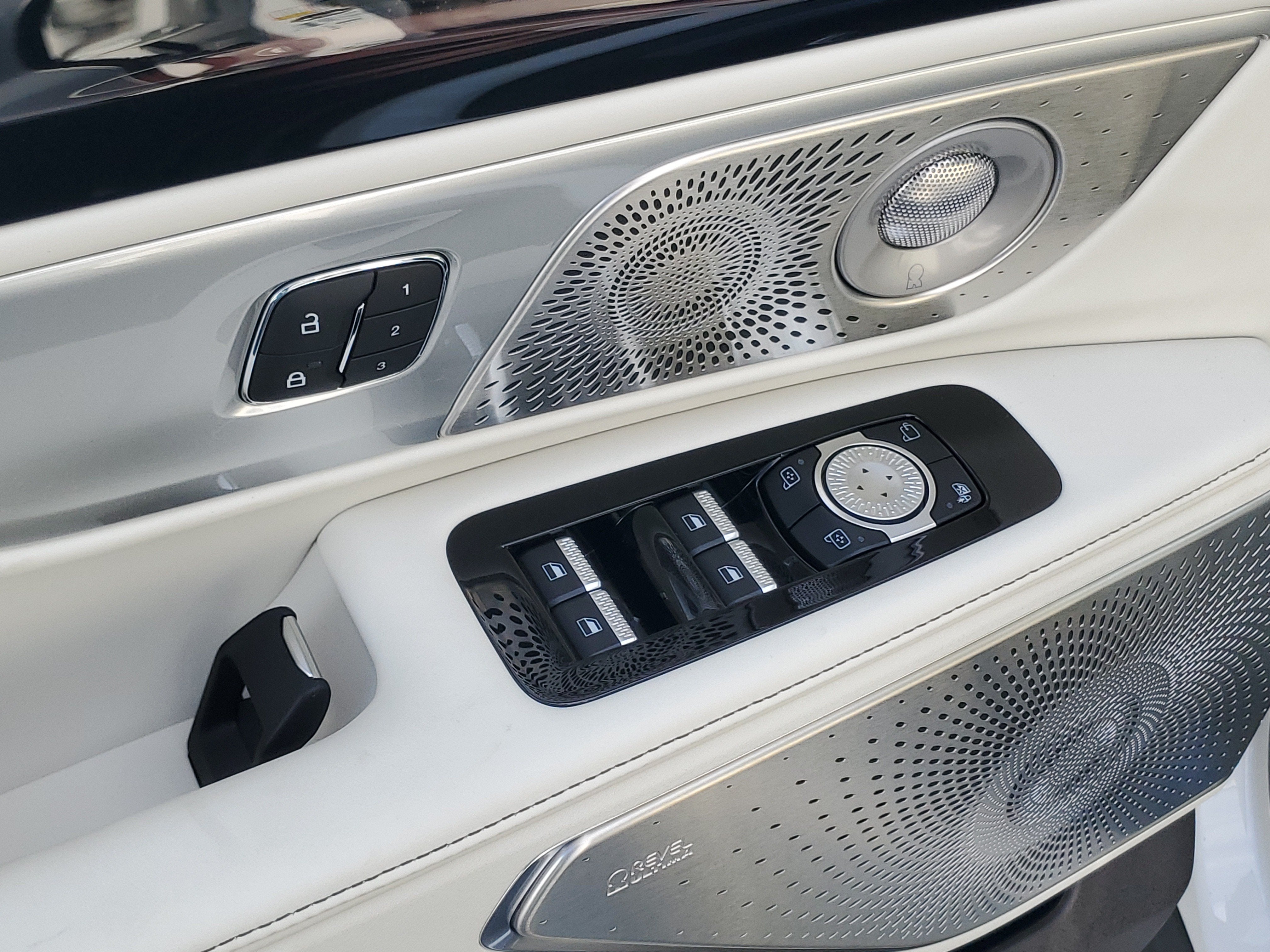 2026 Lincoln Nautilus Black Label Hybrid