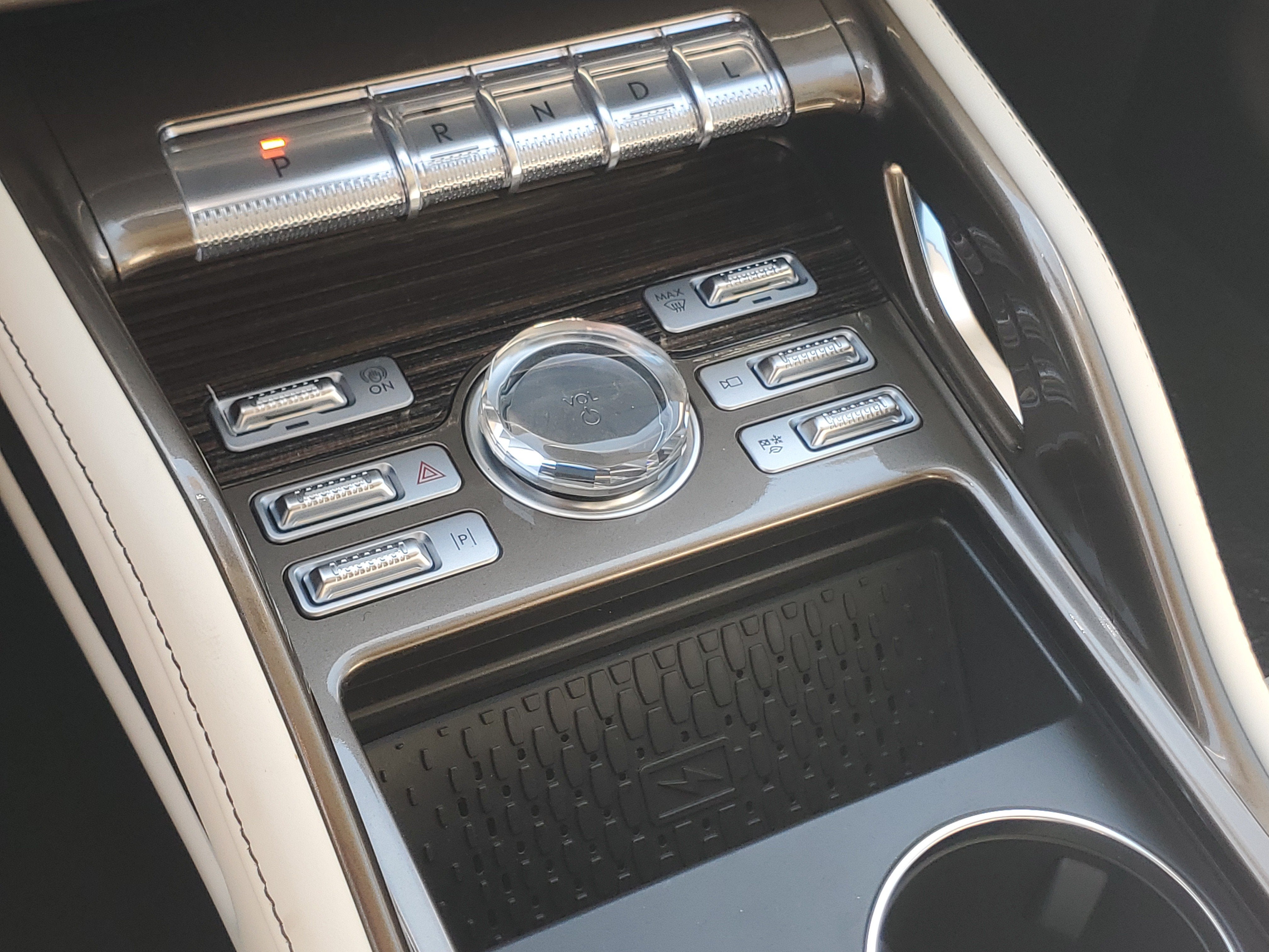 2026 Lincoln Nautilus Black Label Hybrid