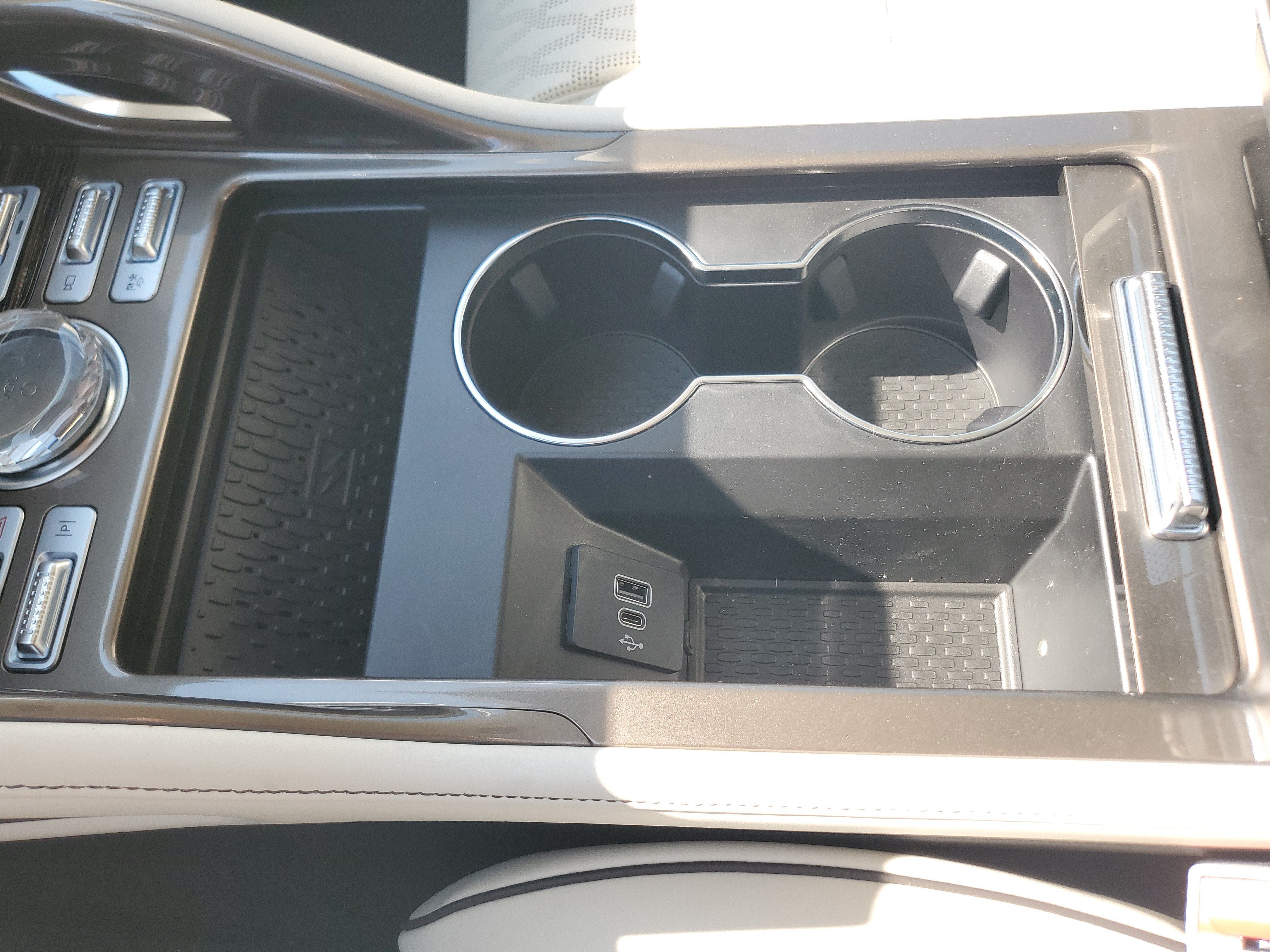 2026 Lincoln Nautilus Black Label Hybrid