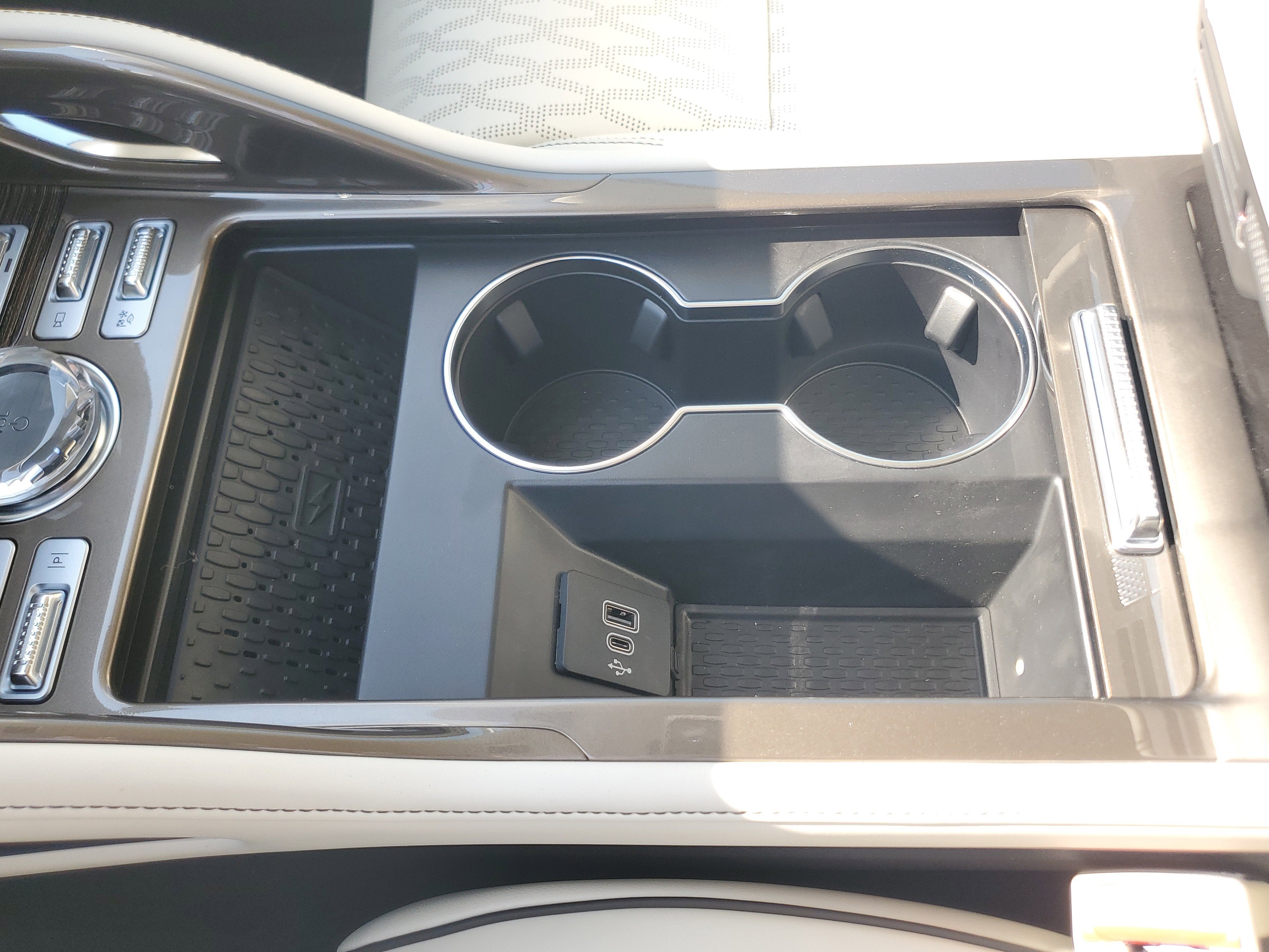 2026 Lincoln Nautilus Black Label Hybrid