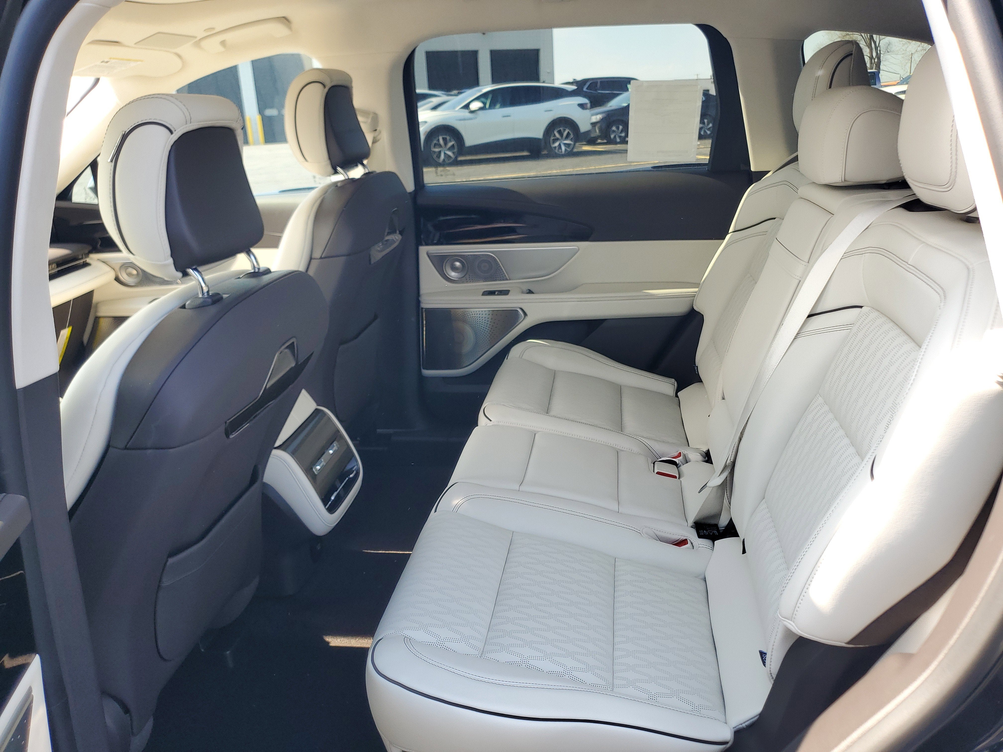 2026 Lincoln Nautilus Black Label Hybrid