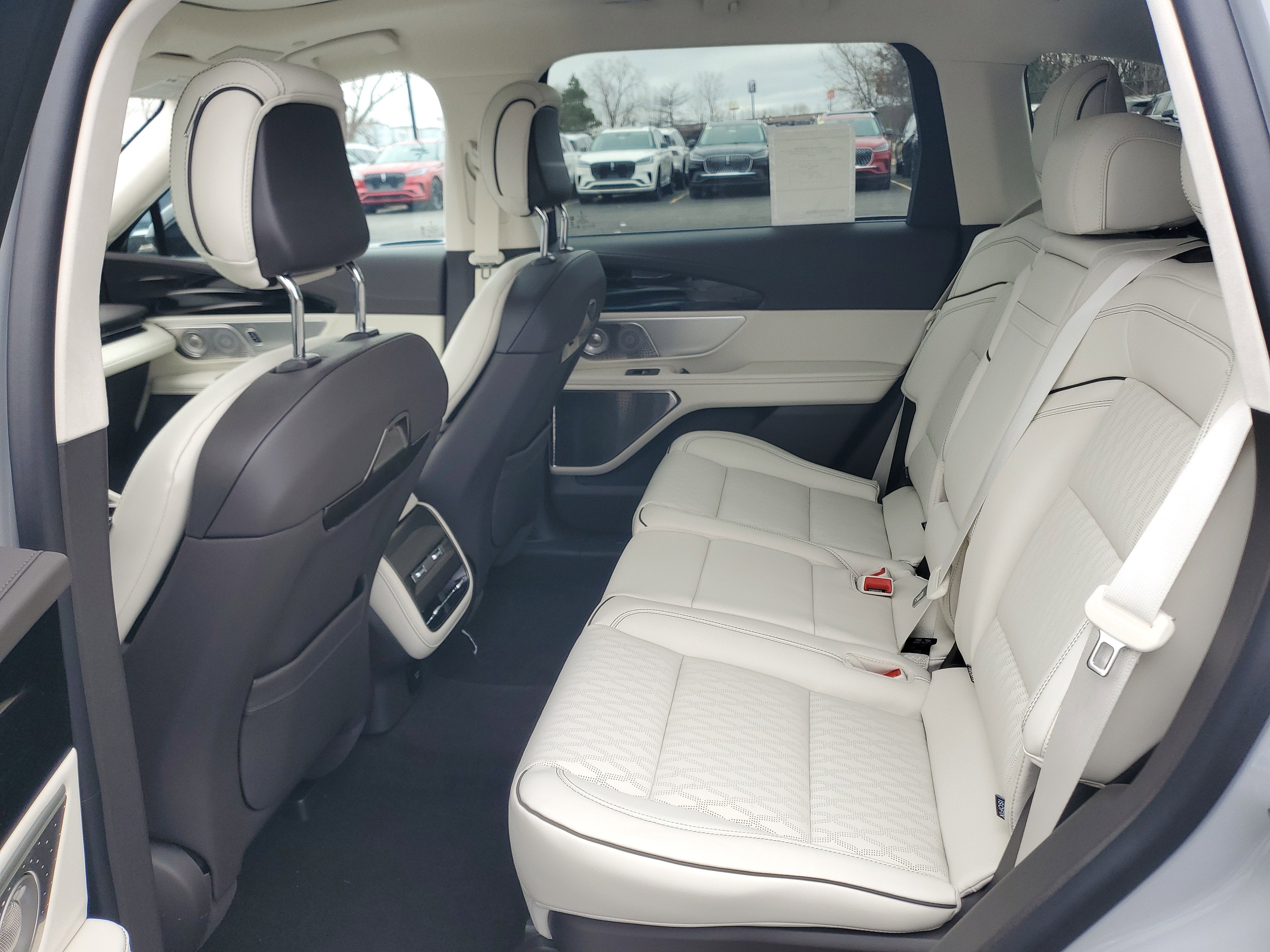 2026 Lincoln Nautilus Black Label Hybrid