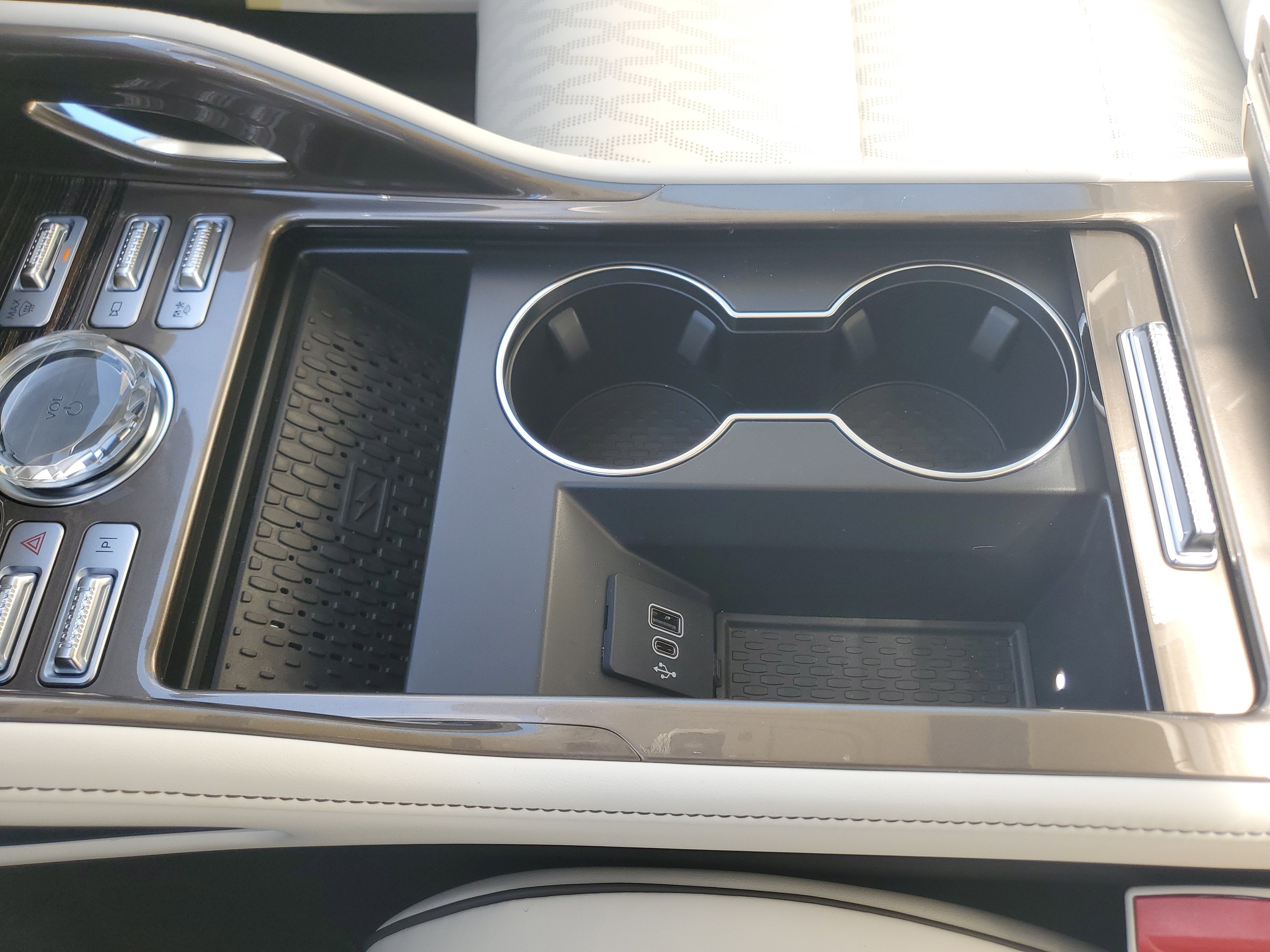 2026 Lincoln Nautilus Black Label Hybrid