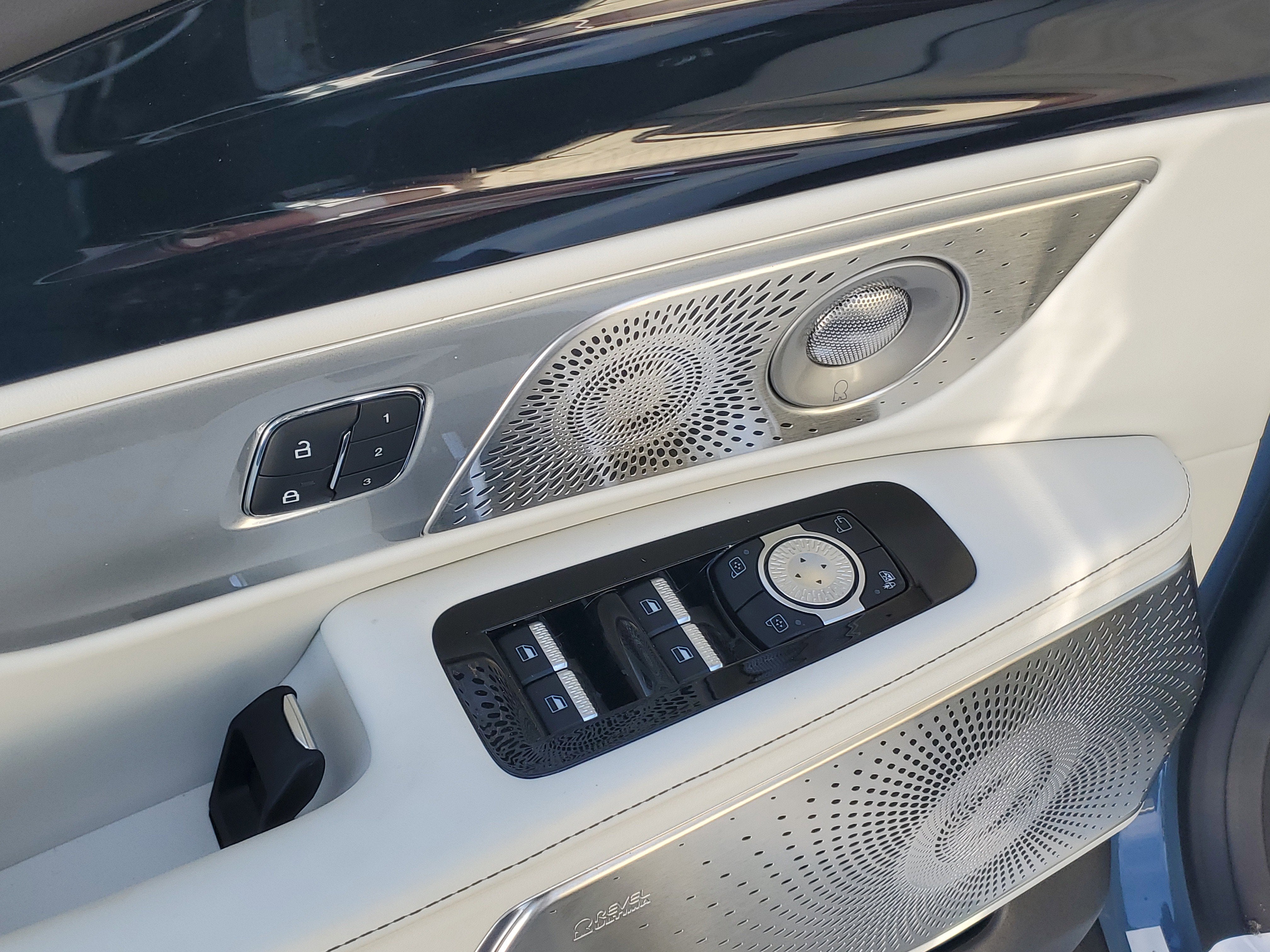 2026 Lincoln Nautilus Black Label Hybrid