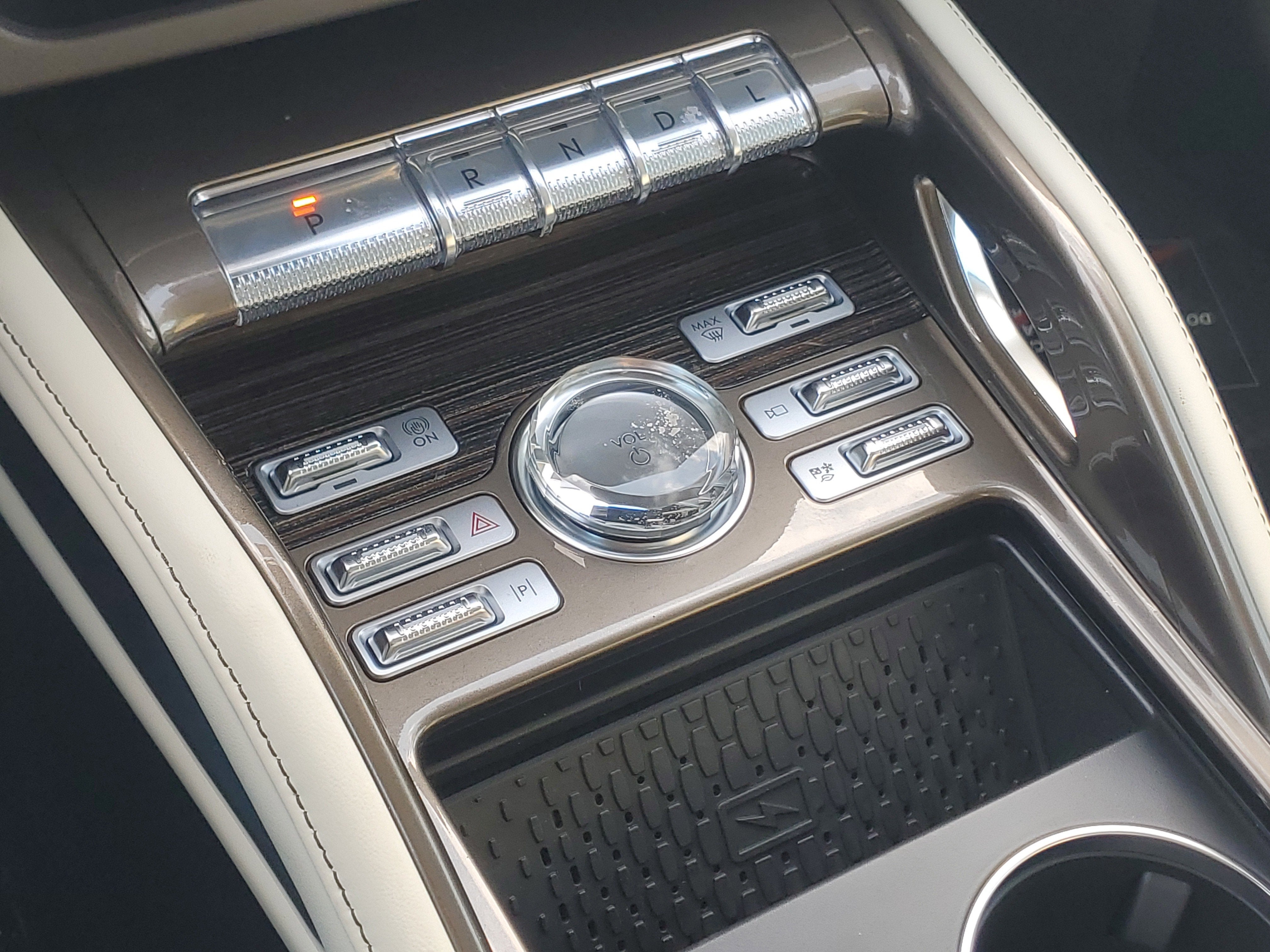 2026 Lincoln Nautilus Black Label Hybrid