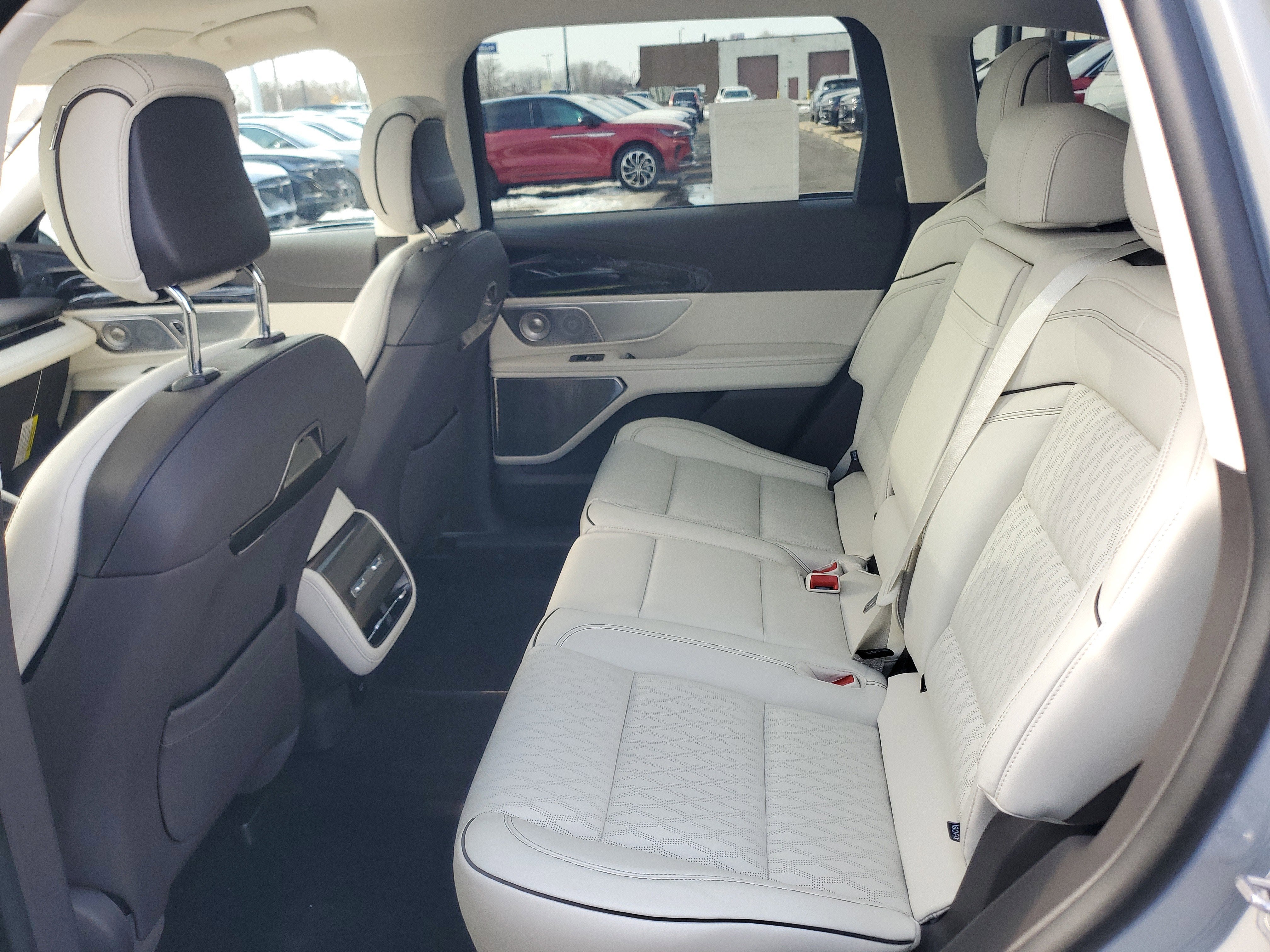 2026 Lincoln Nautilus Black Label Hybrid