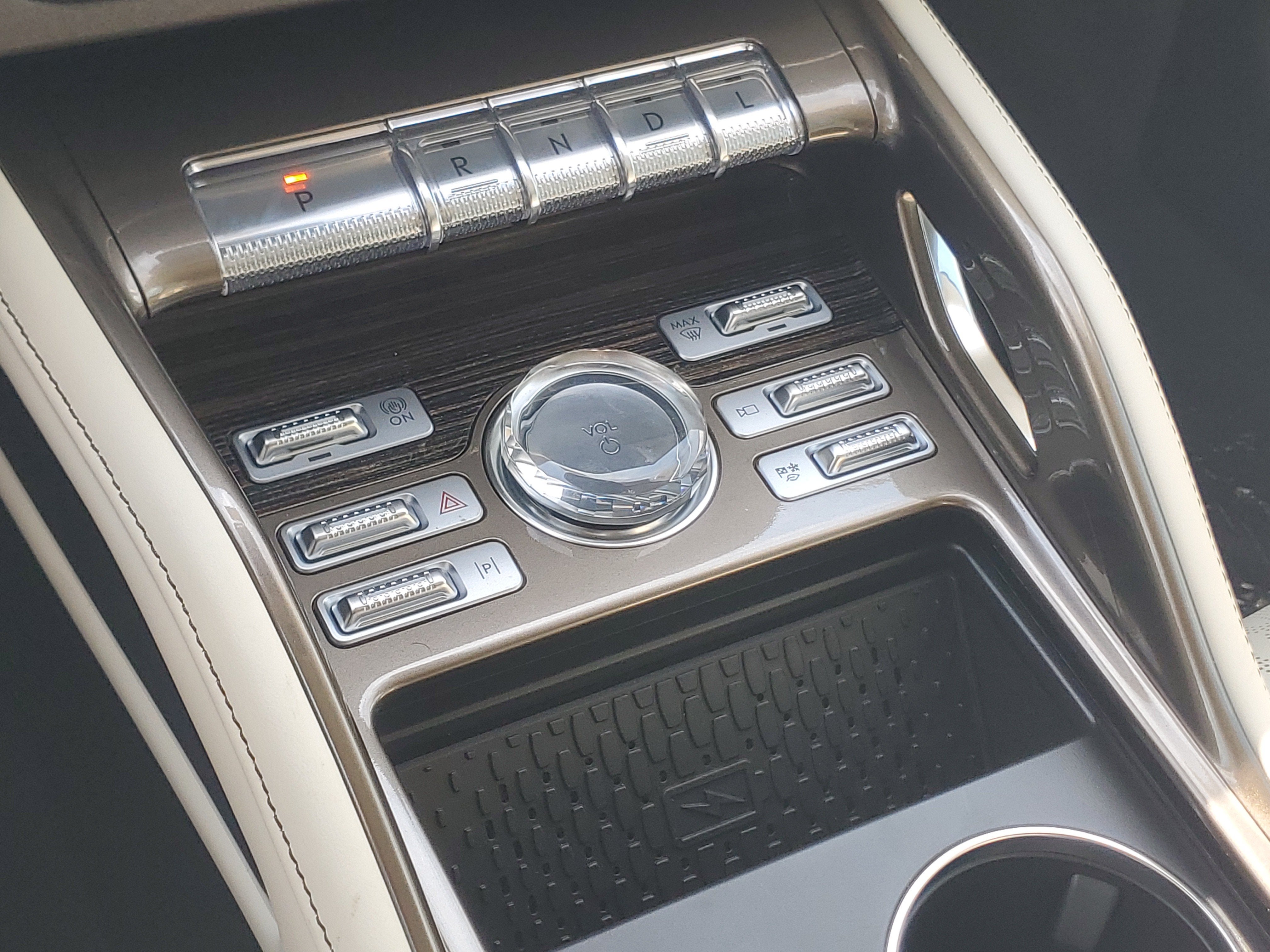 2026 Lincoln Nautilus Black Label Hybrid