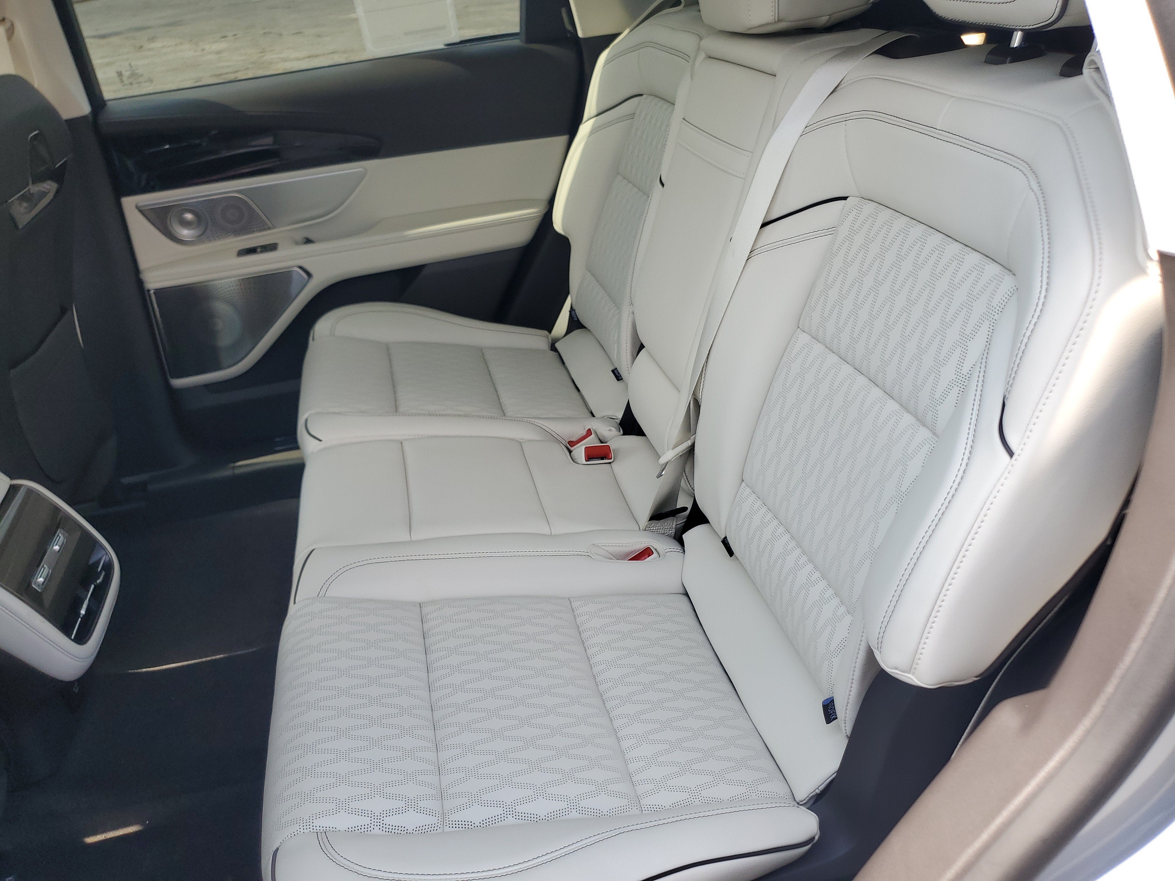 2026 Lincoln Nautilus Black Label Hybrid