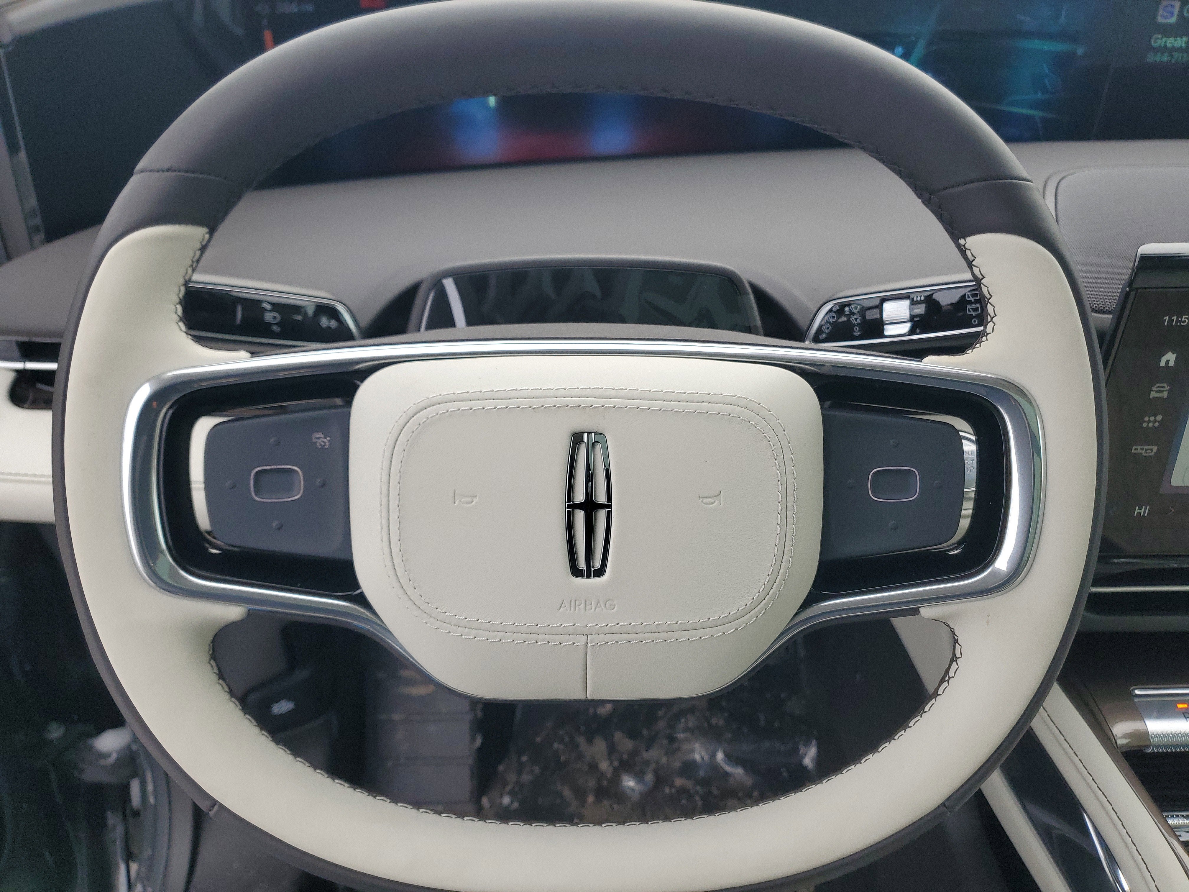 2026 Lincoln Nautilus Black Label Hybrid