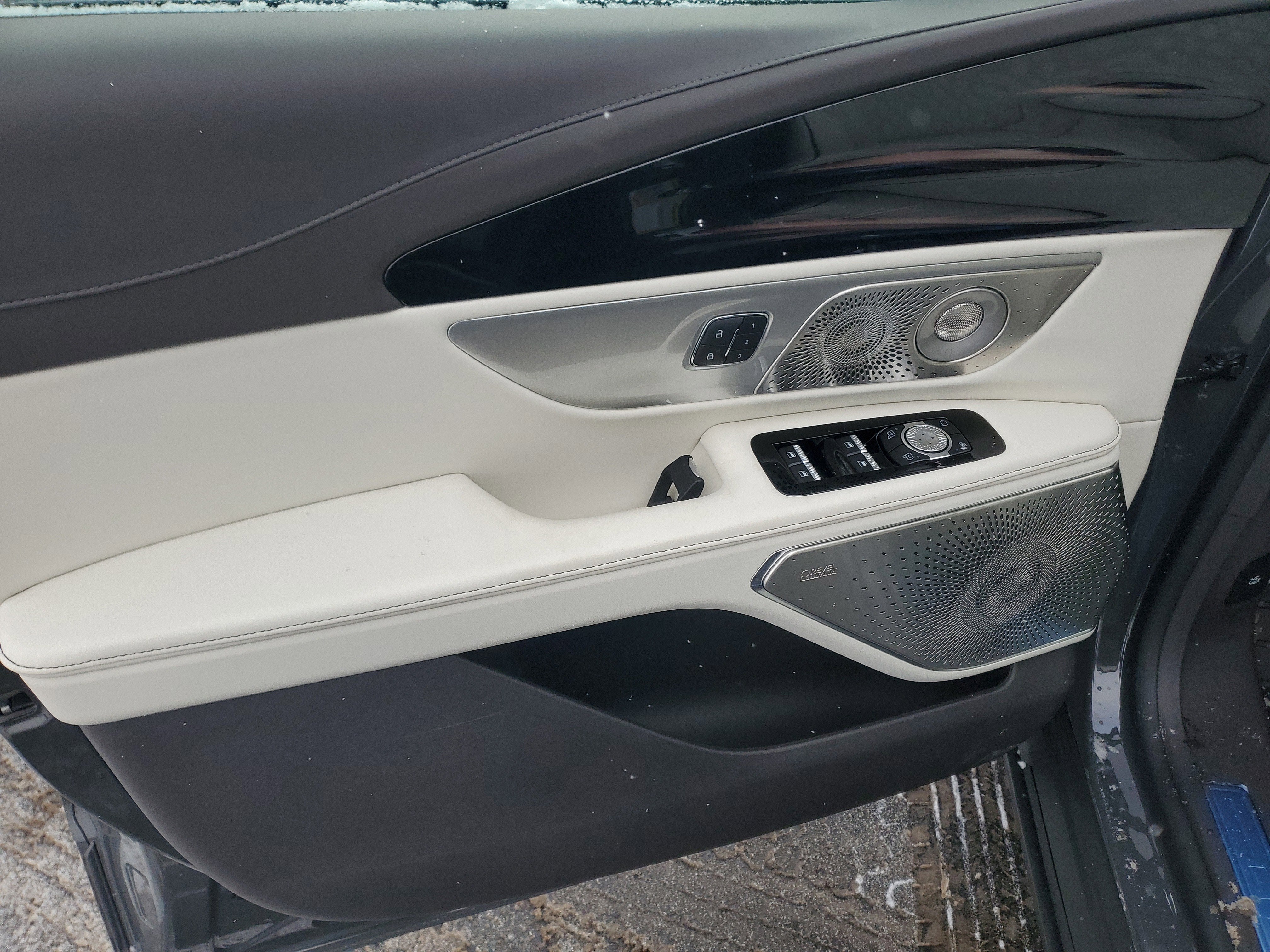 2026 Lincoln Nautilus Black Label Hybrid