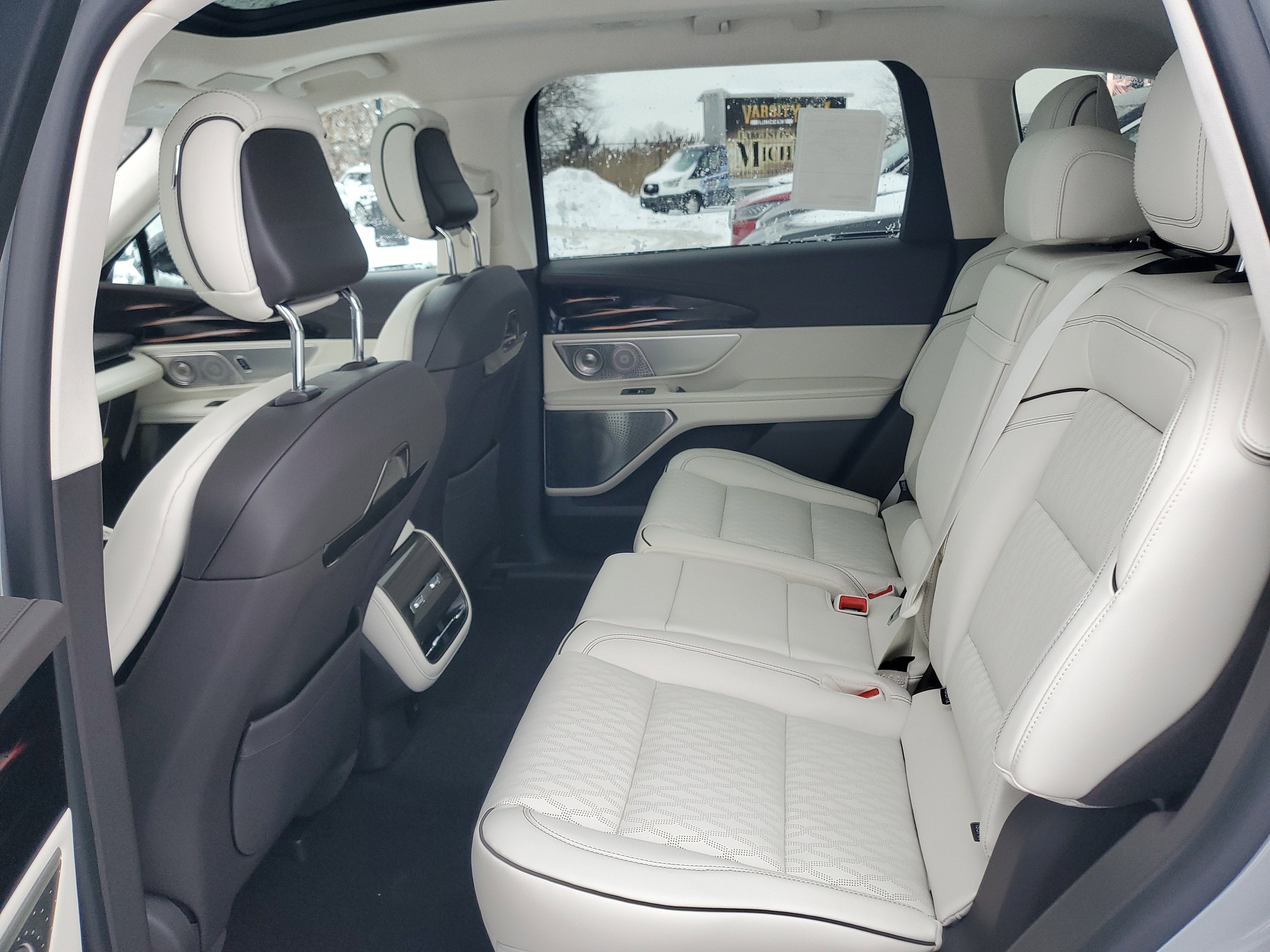 2026 Lincoln Nautilus Black Label Hybrid