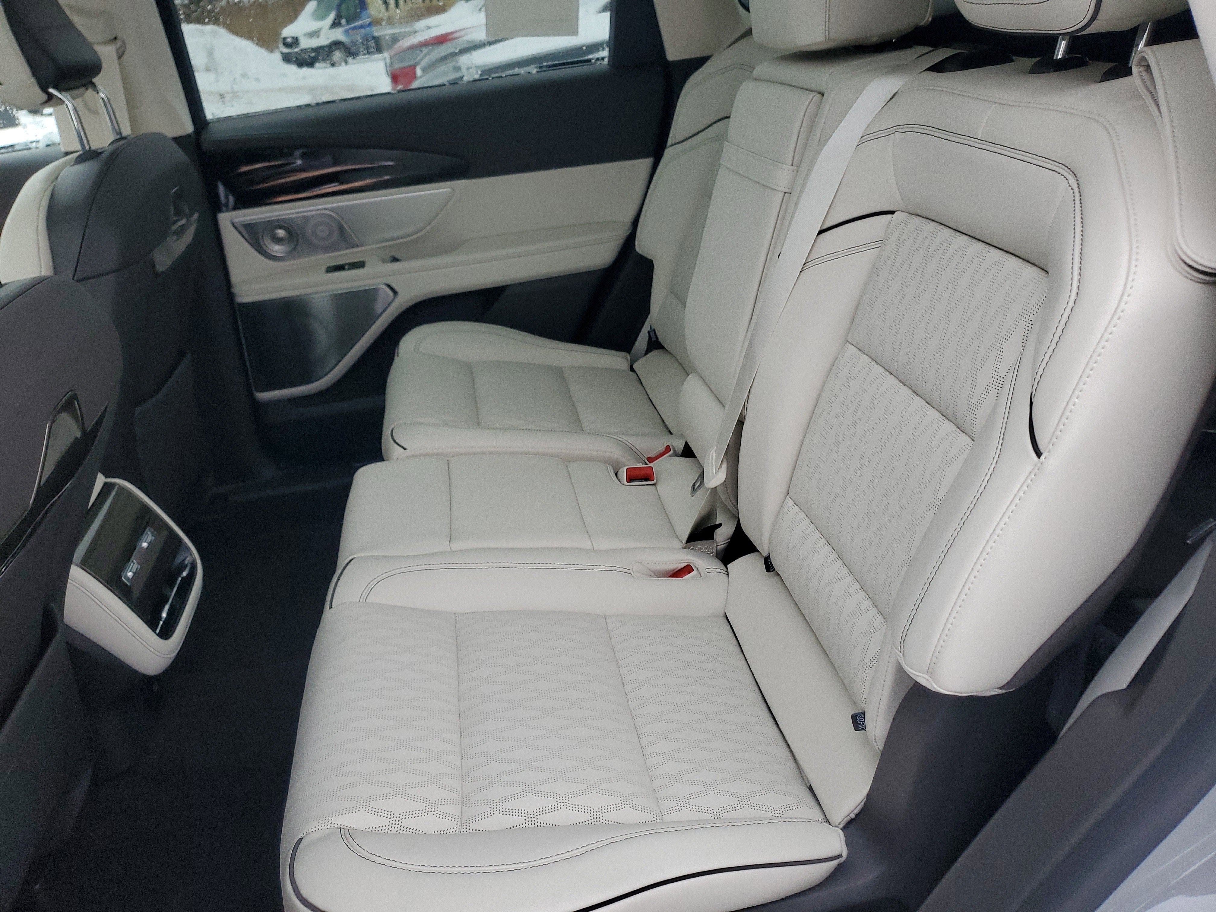 2026 Lincoln Nautilus Black Label Hybrid