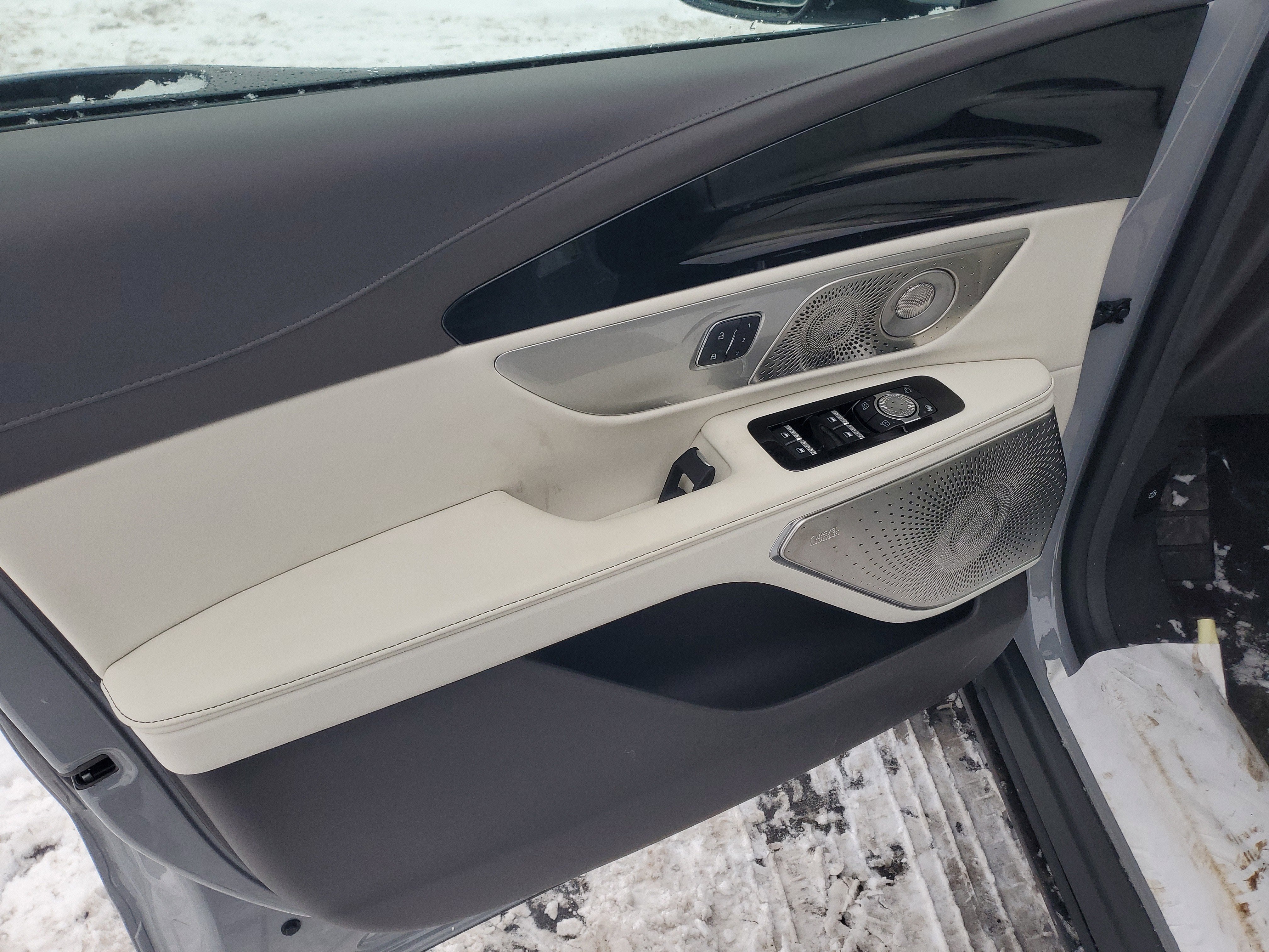 2026 Lincoln Nautilus Black Label Hybrid