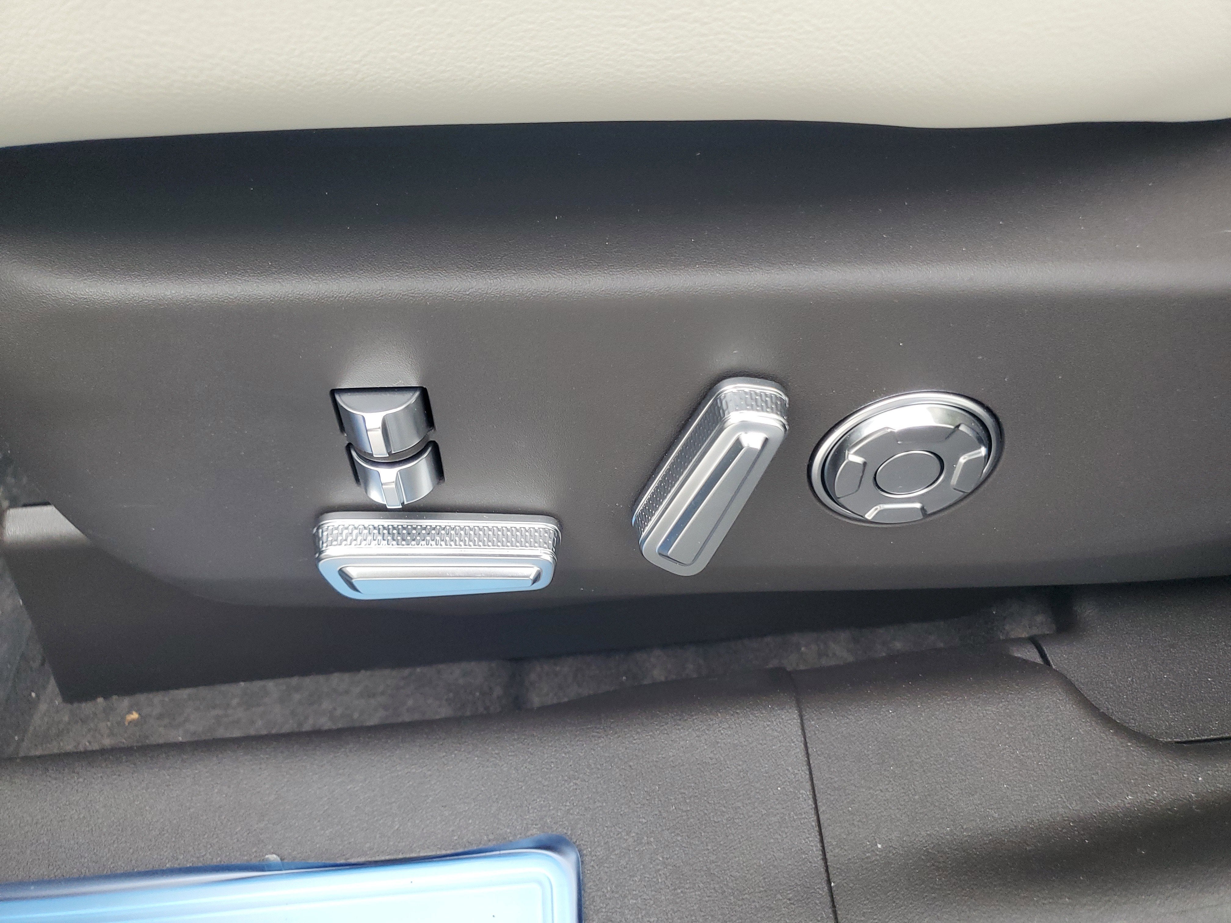 2026 Lincoln Nautilus Black Label Hybrid