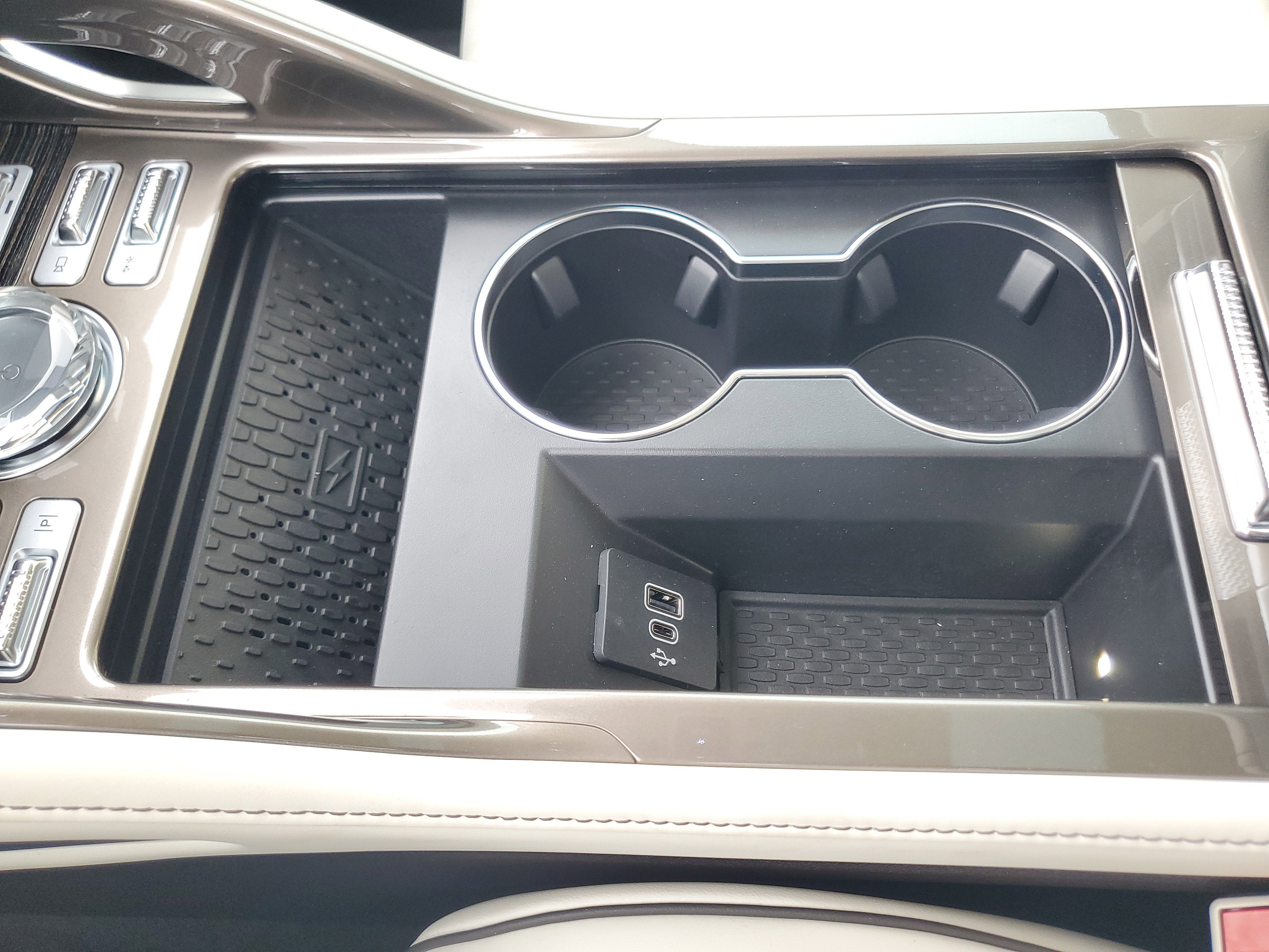 2026 Lincoln Nautilus Black Label Hybrid