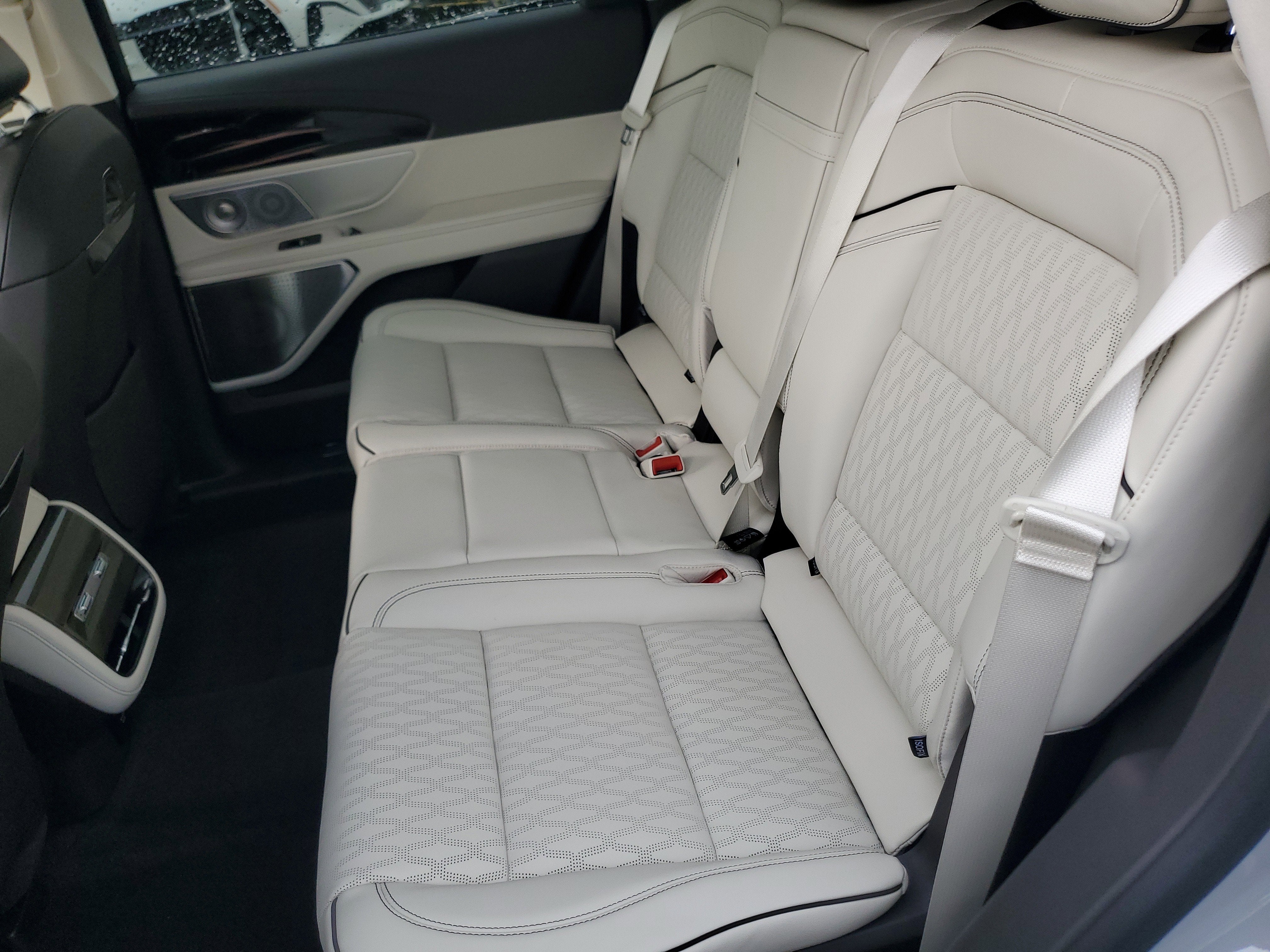 2026 Lincoln Nautilus Black Label Hybrid