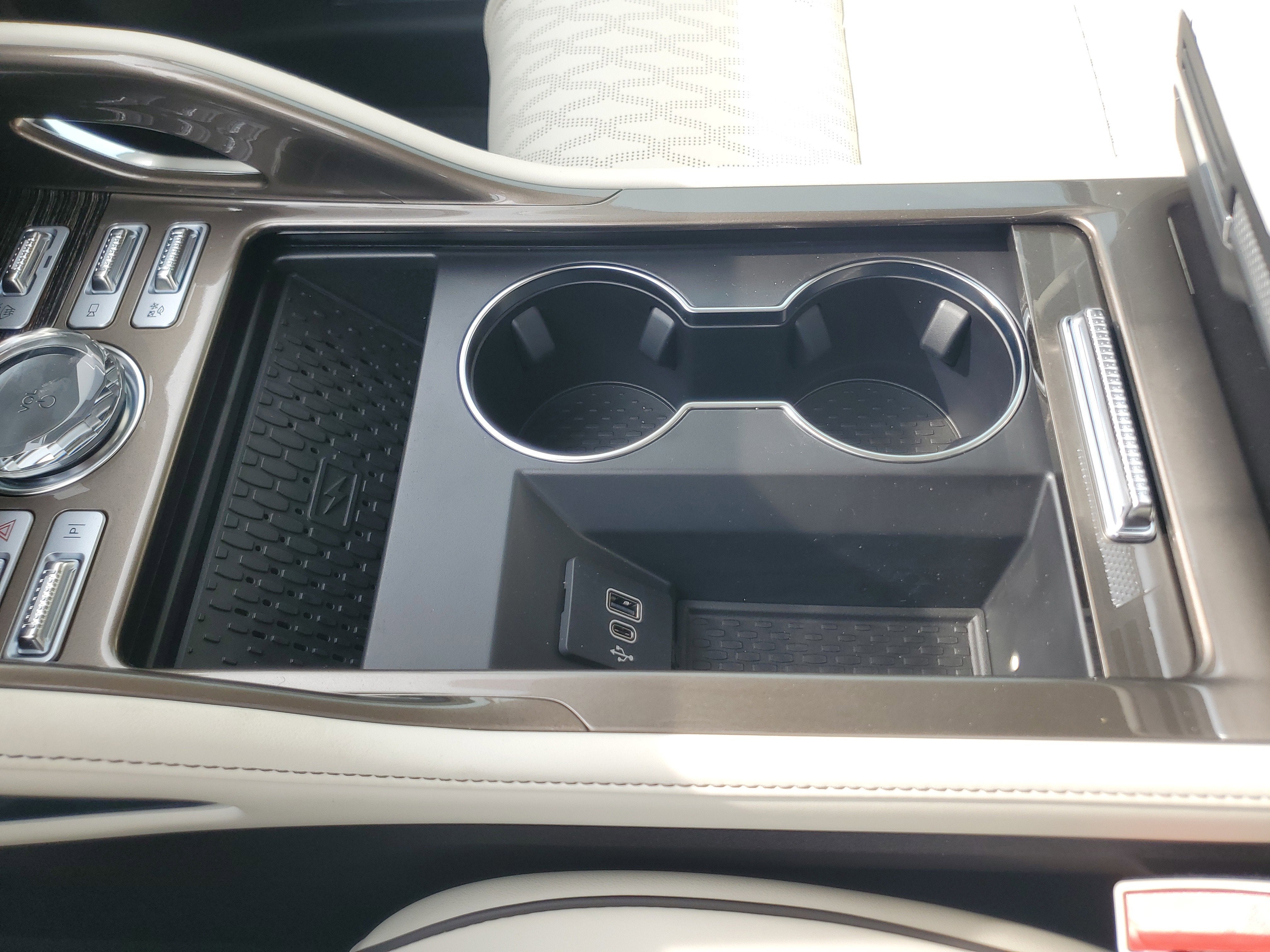 2026 Lincoln Nautilus Black Label Hybrid