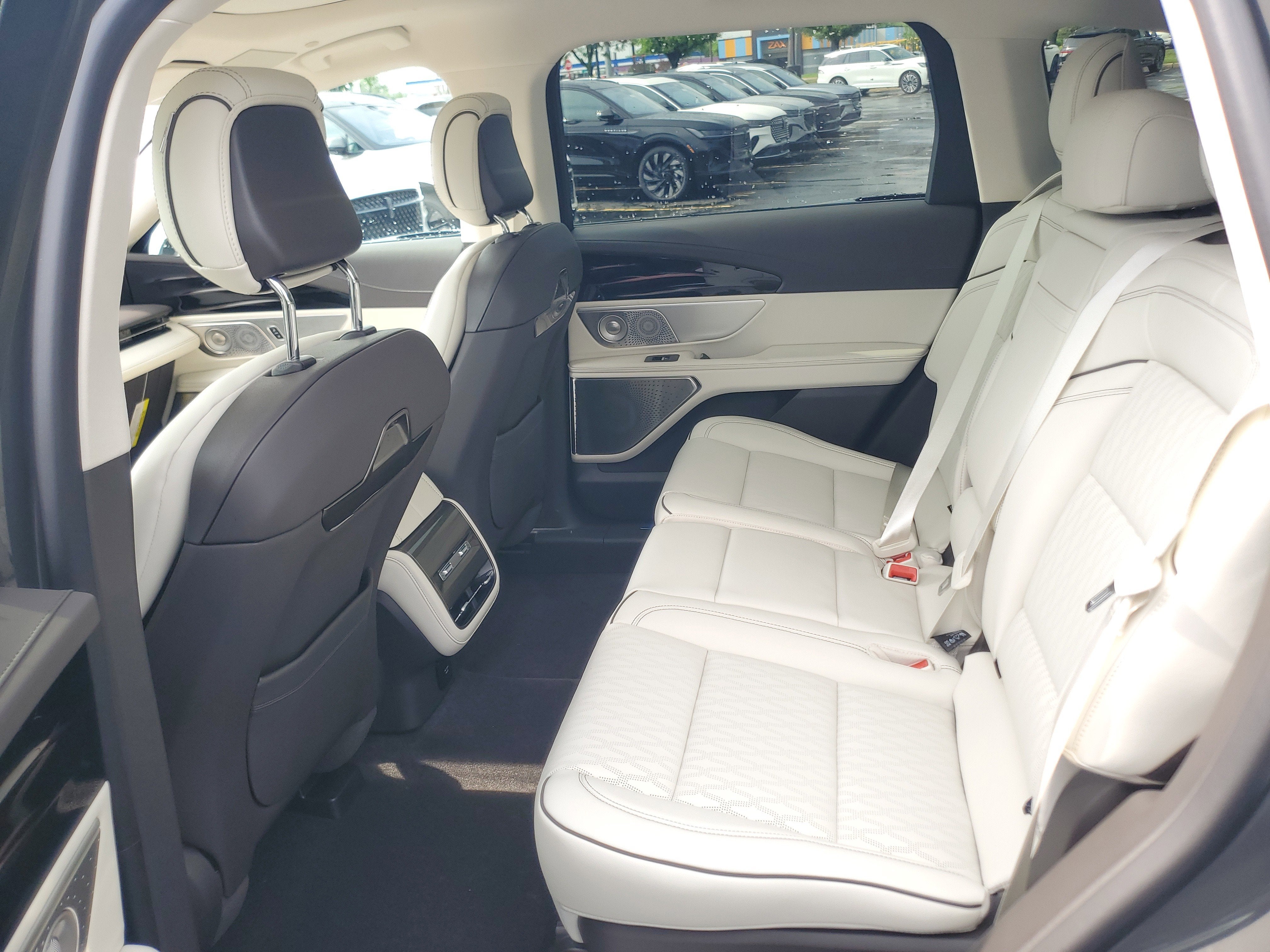 2026 Lincoln Nautilus Black Label Hybrid