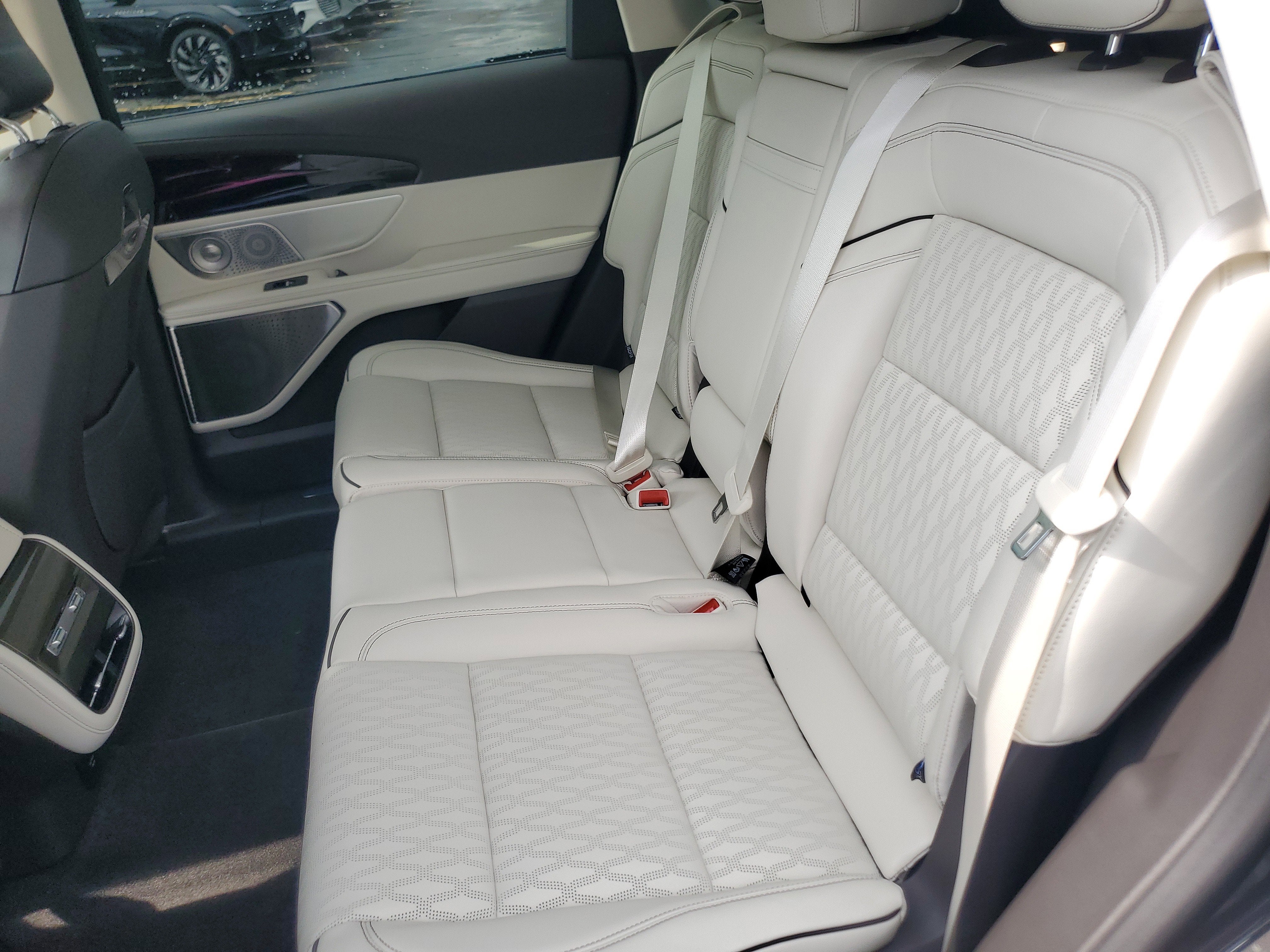 2026 Lincoln Nautilus Black Label Hybrid