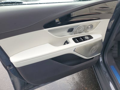 2026 Lincoln Nautilus Black Label Hybrid