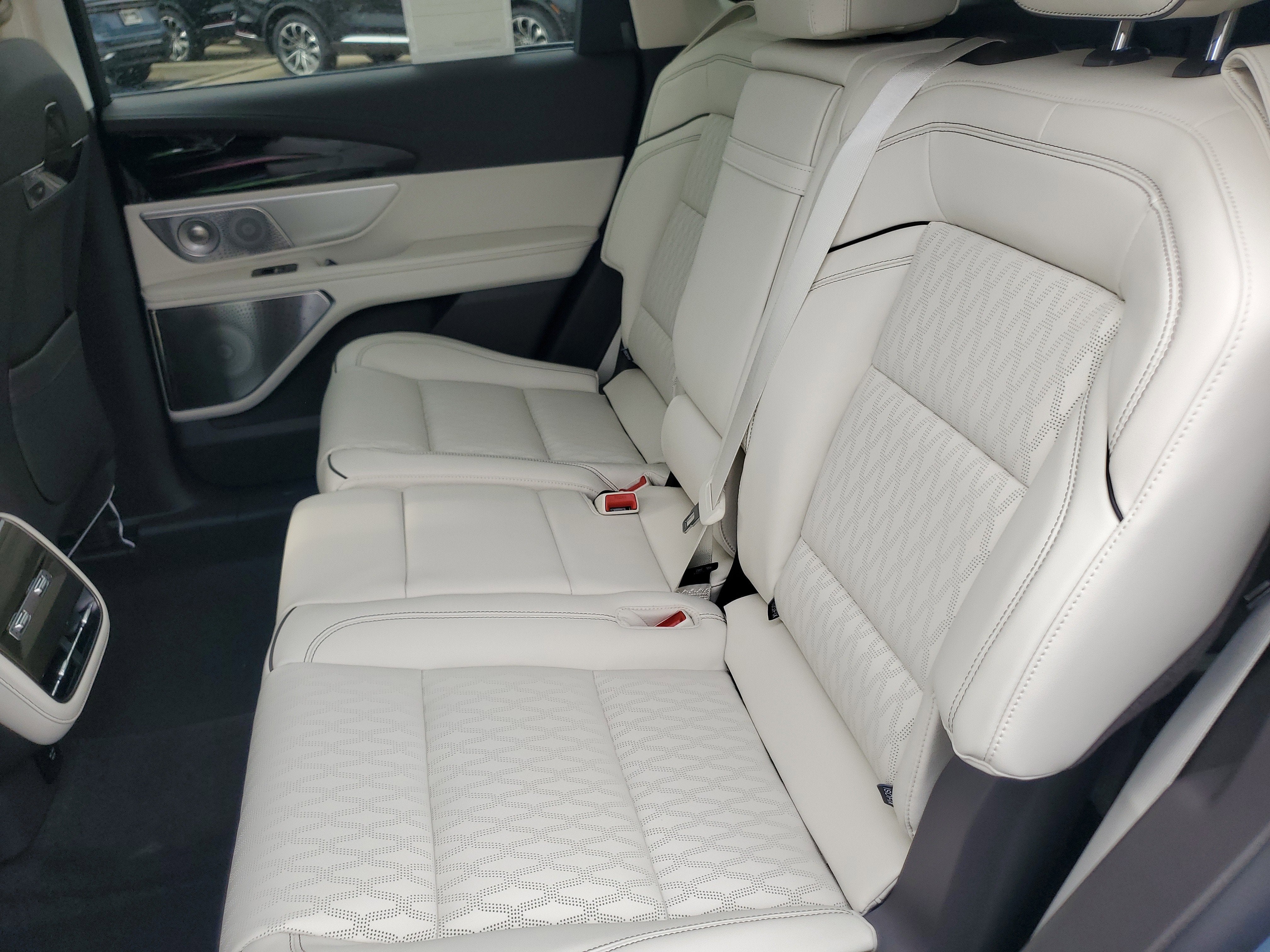 2026 Lincoln Nautilus Black Label Hybrid